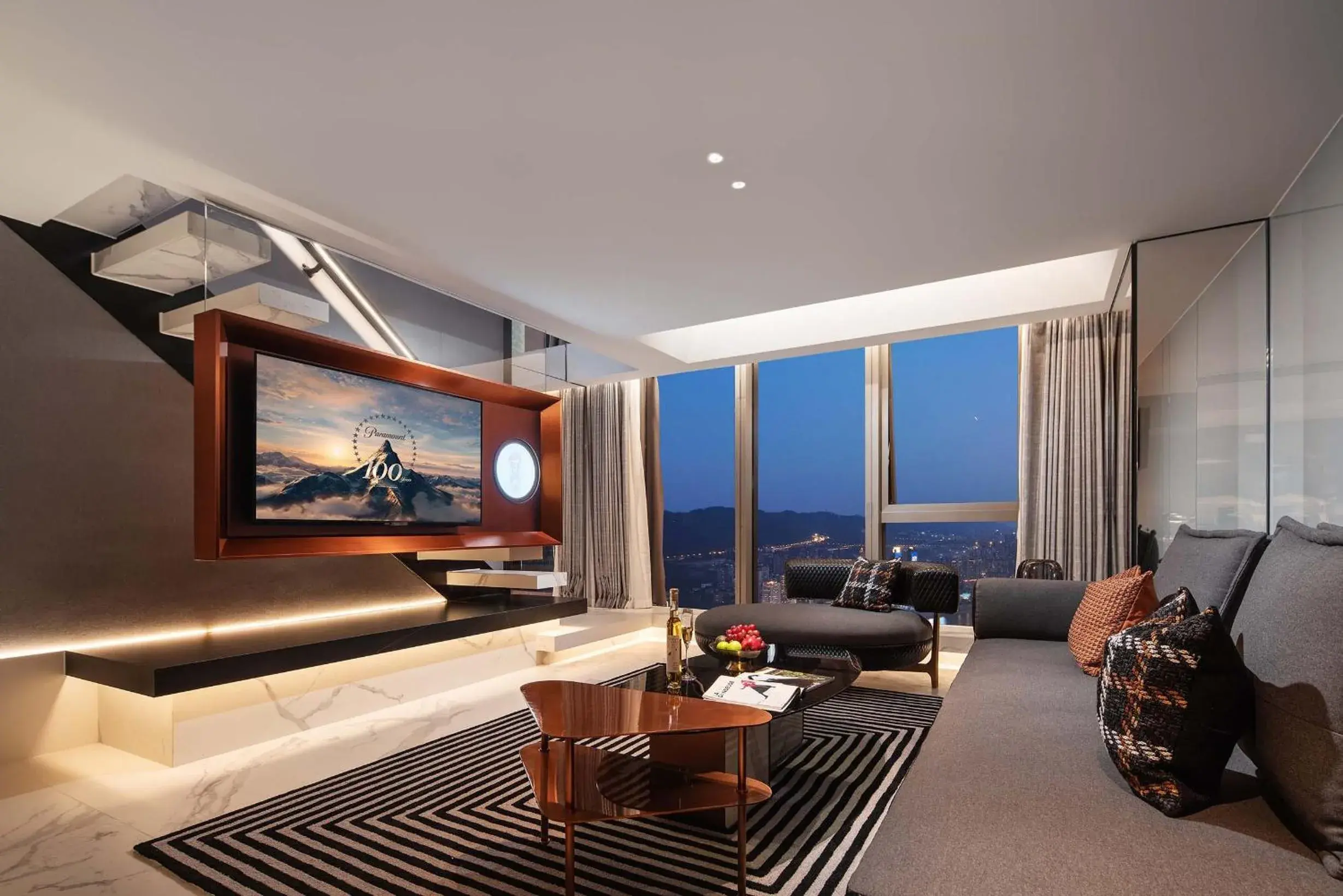 River-view Loft Suite-1 Bedroom+1 Sofa Bed in ISEYA Panoramic Hotel Chongqing Jiefangbei Raffles Plaza River-view Loft Suite-1 Bedroom+1 Sofa Bed in ISEYA Panoramic Hotel Chongqing Jiefangbei Raffles Plaza