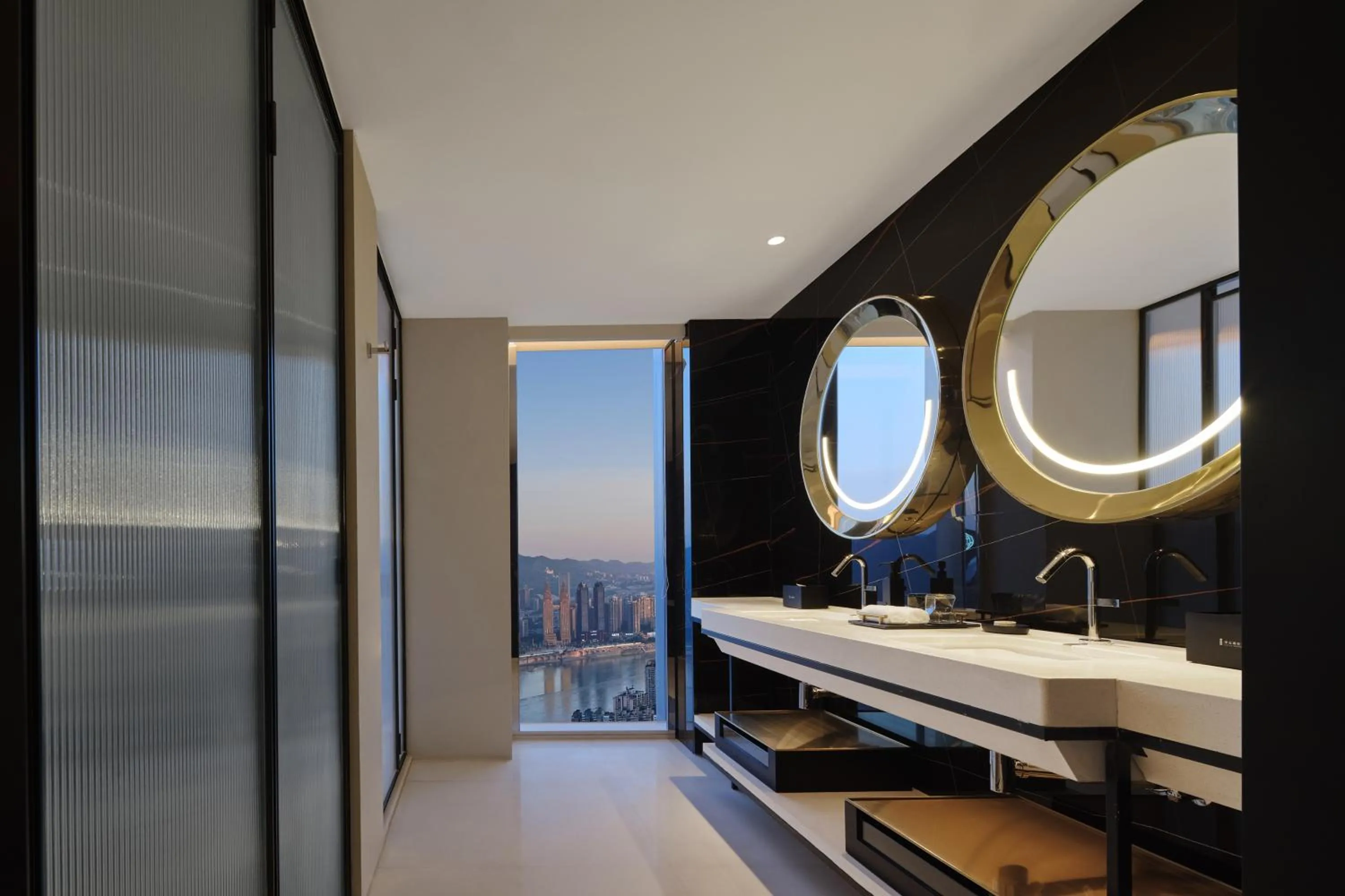 Bathroom in ISEYA Panoramic Hotel Chongqing Jiefangbei Raffles Plaza