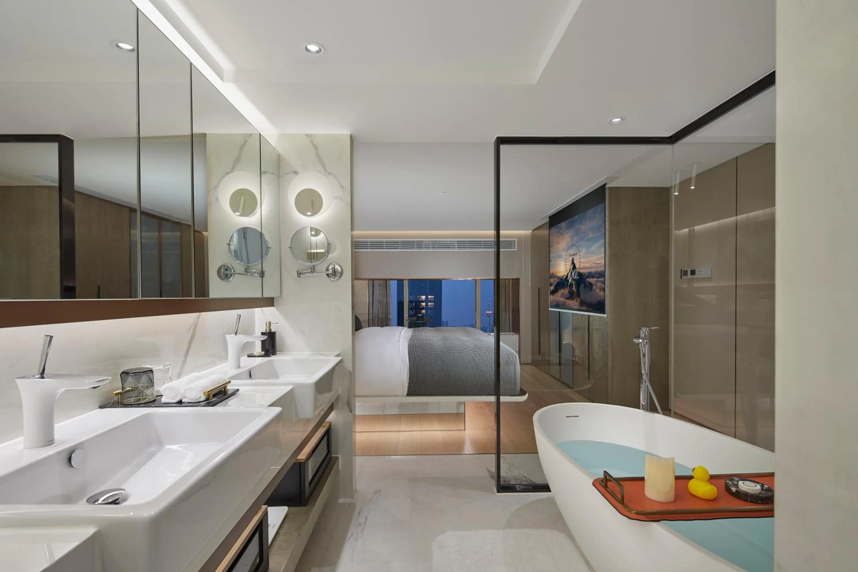Bath in ISEYA Serviced Apart-ment Chengdu Taikoo Li Flagship