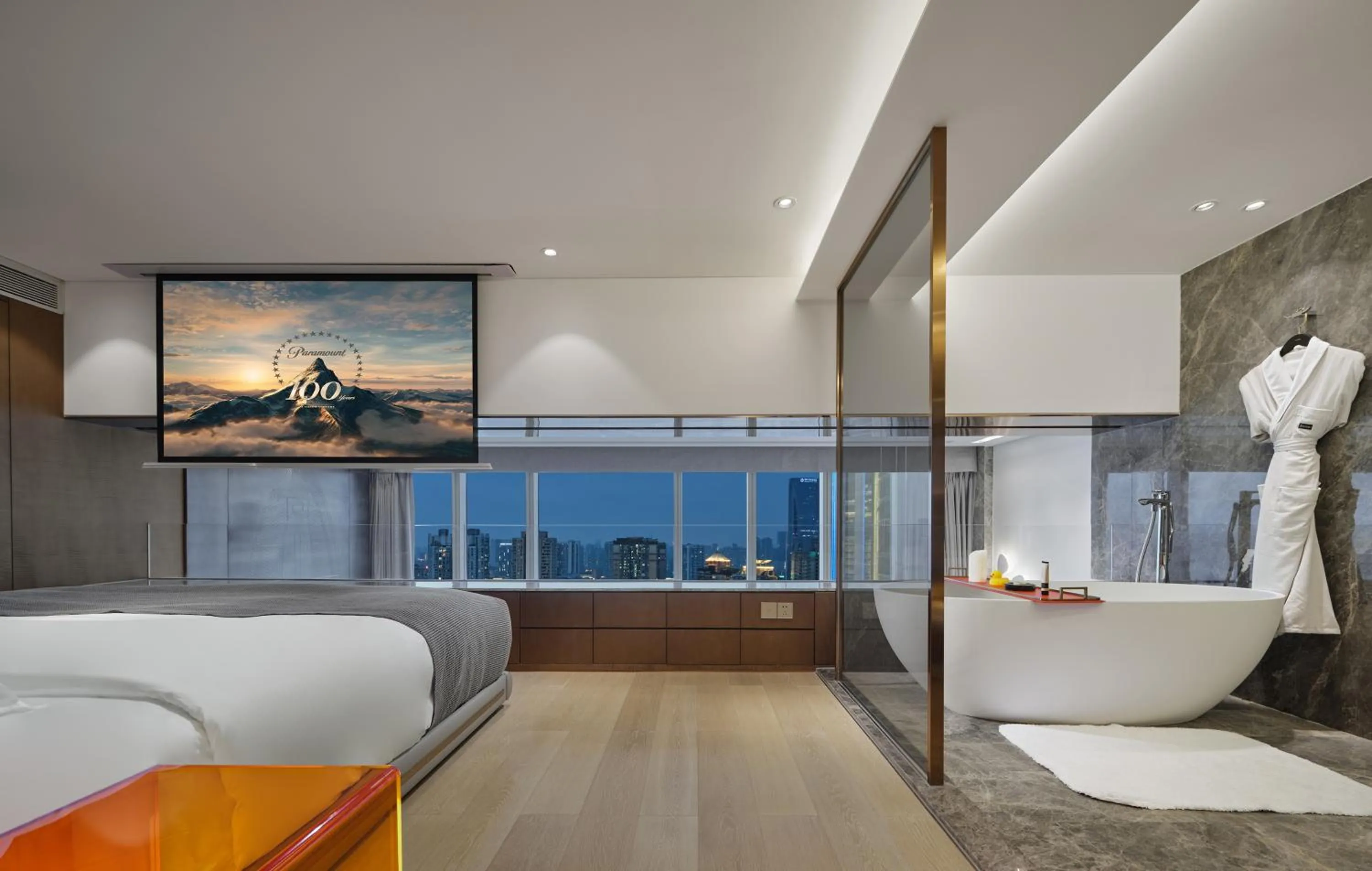 Bed in ISEYA Serviced Apart-ment Chengdu Taikoo Li Flagship