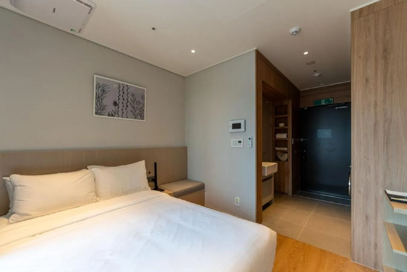 Bedroom, Bed in Homes Stay Myeongdong