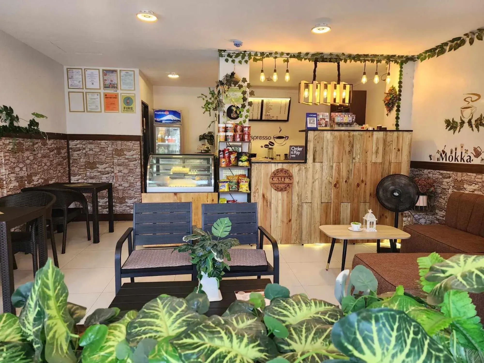 Restaurant/places to eat in Ralik Hostel Restaurant/places to eat in Ralik Hostel