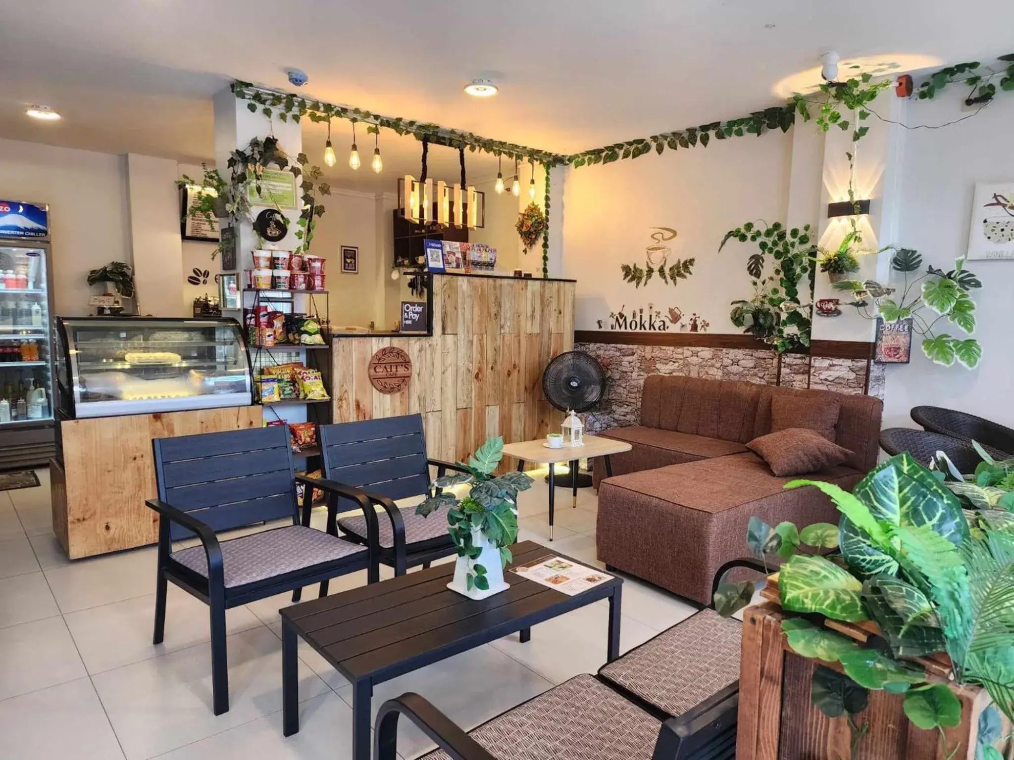 Restaurant/places to eat in Ralik Hostel Restaurant/places to eat in Ralik Hostel