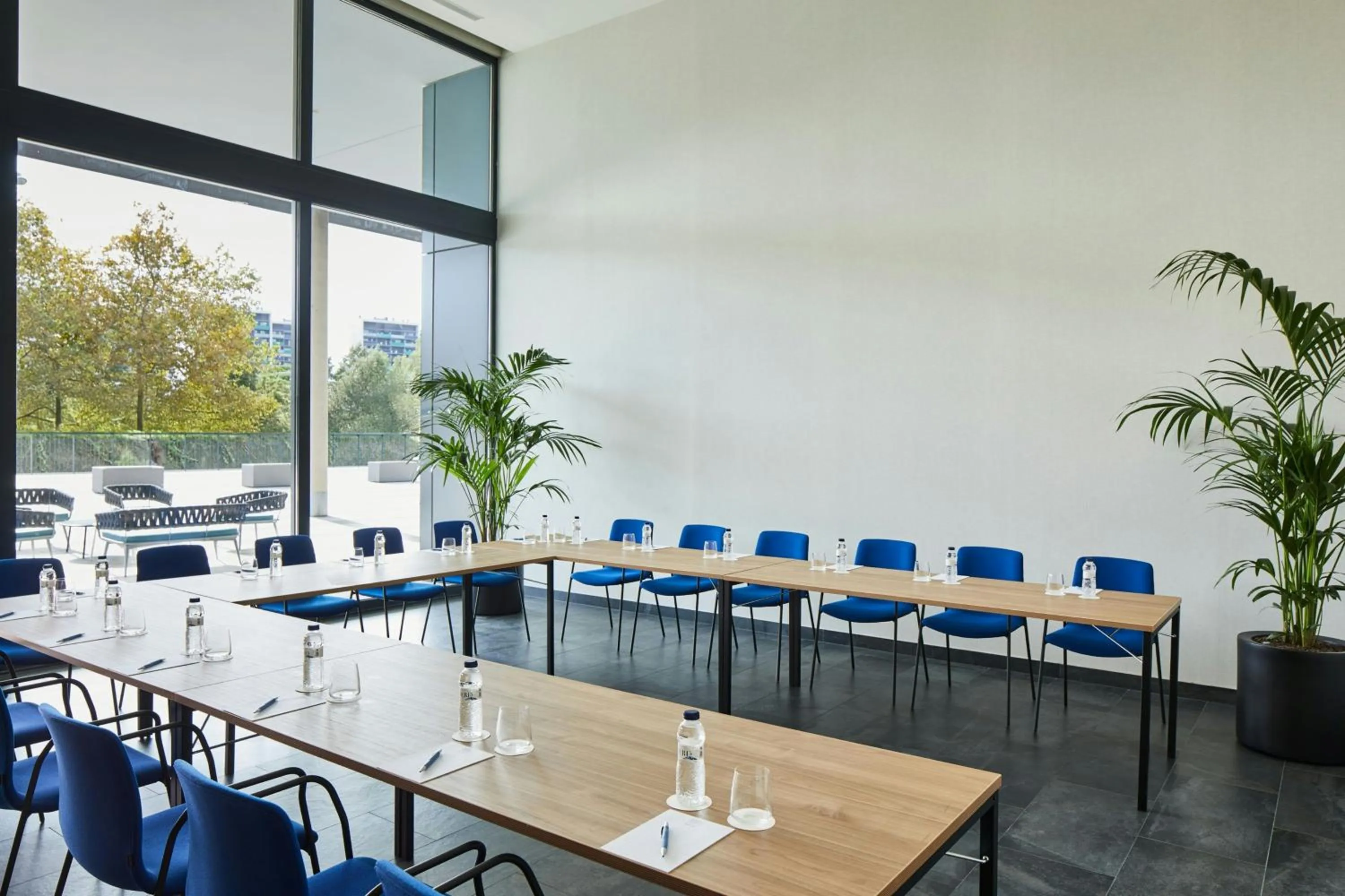 Meeting/conference room in Four Points by Sheraton Barcelona Airport