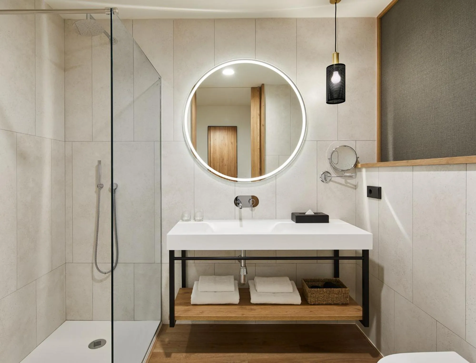 Bathroom in Four Points by Sheraton Barcelona Airport