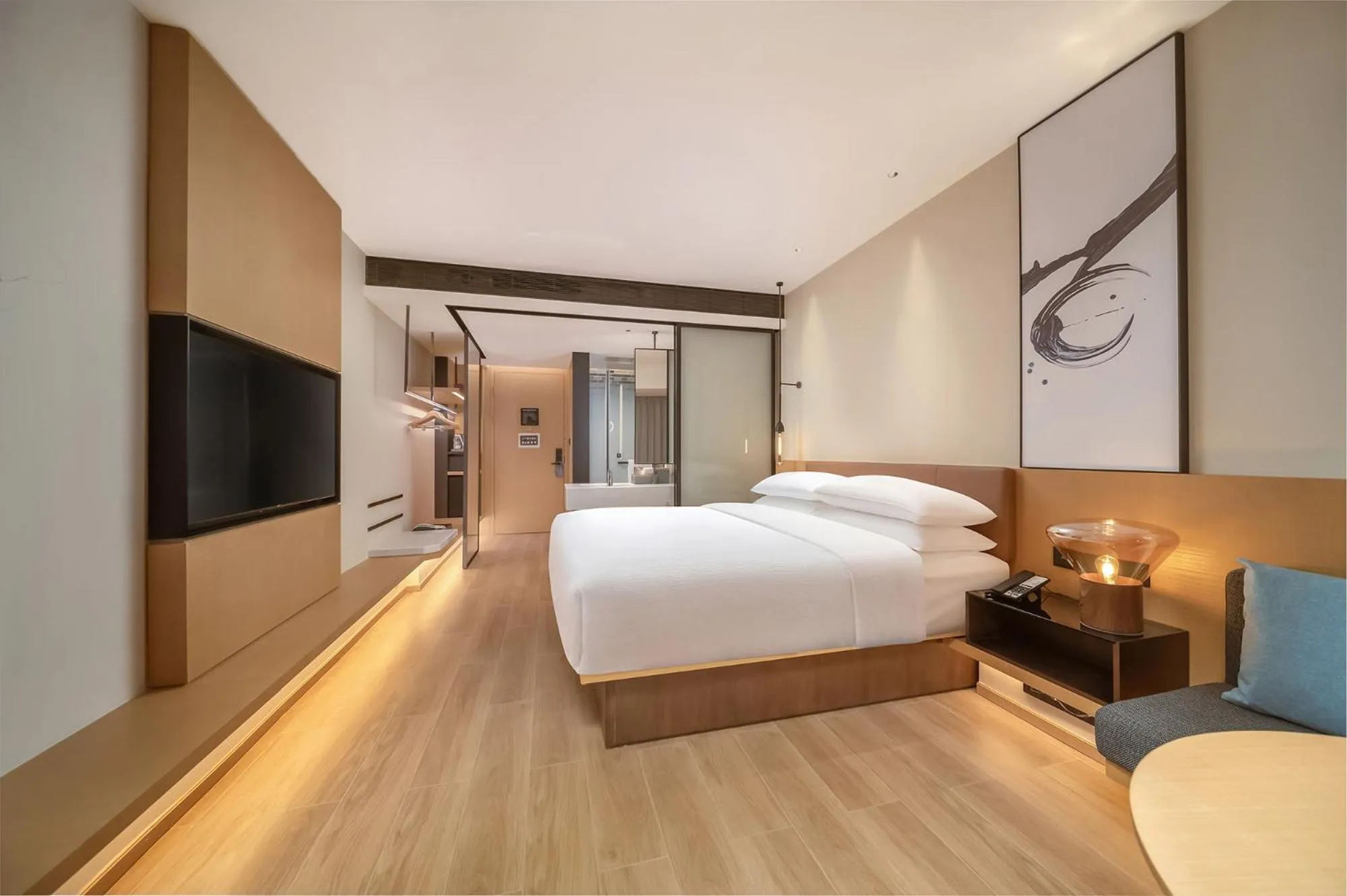TV and multimedia, Bed in Fairfield by Marriott Shenzhen Dameisha