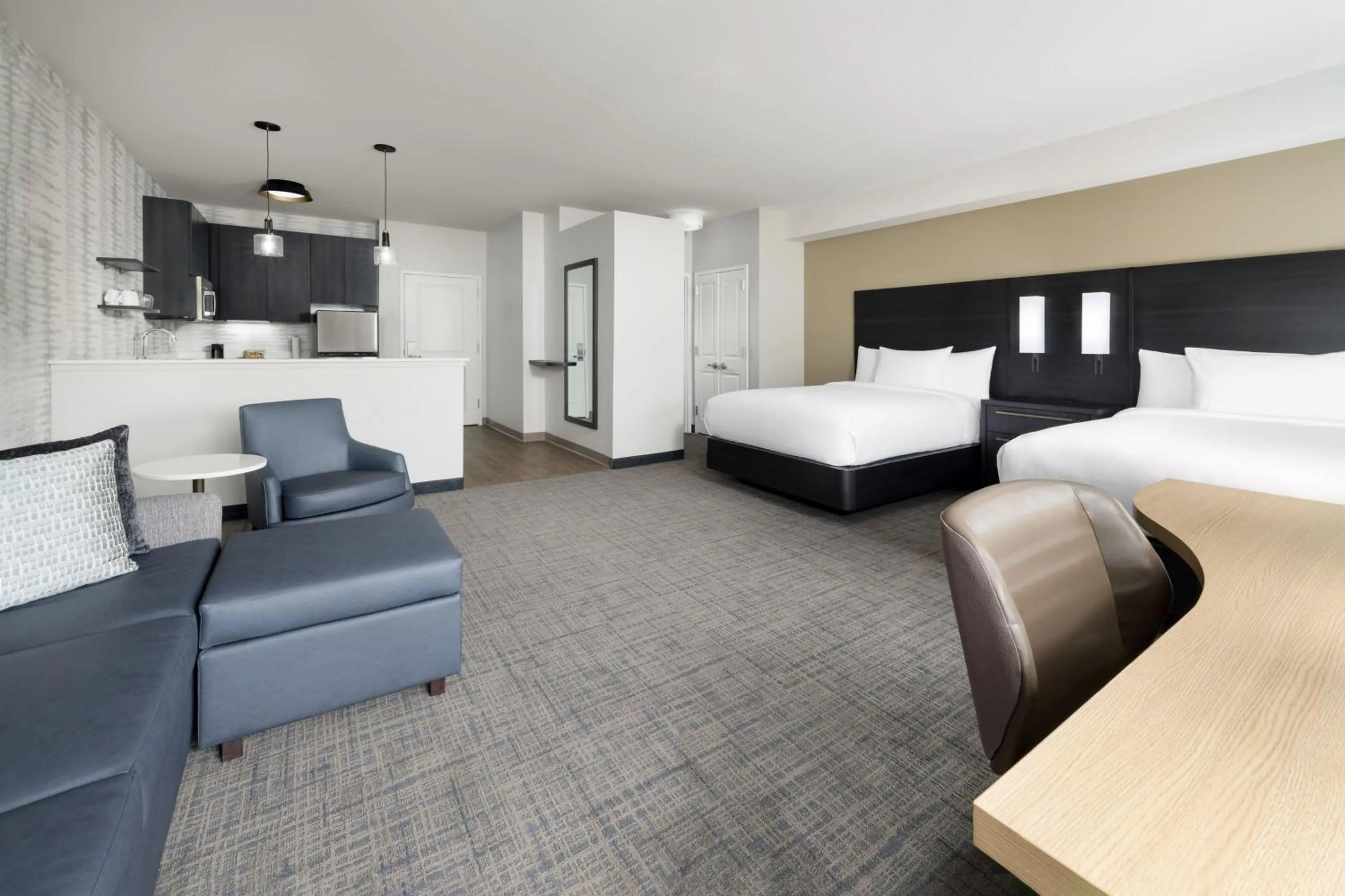 Bedroom, Bed in Residence Inn by Marriott King of Prussia