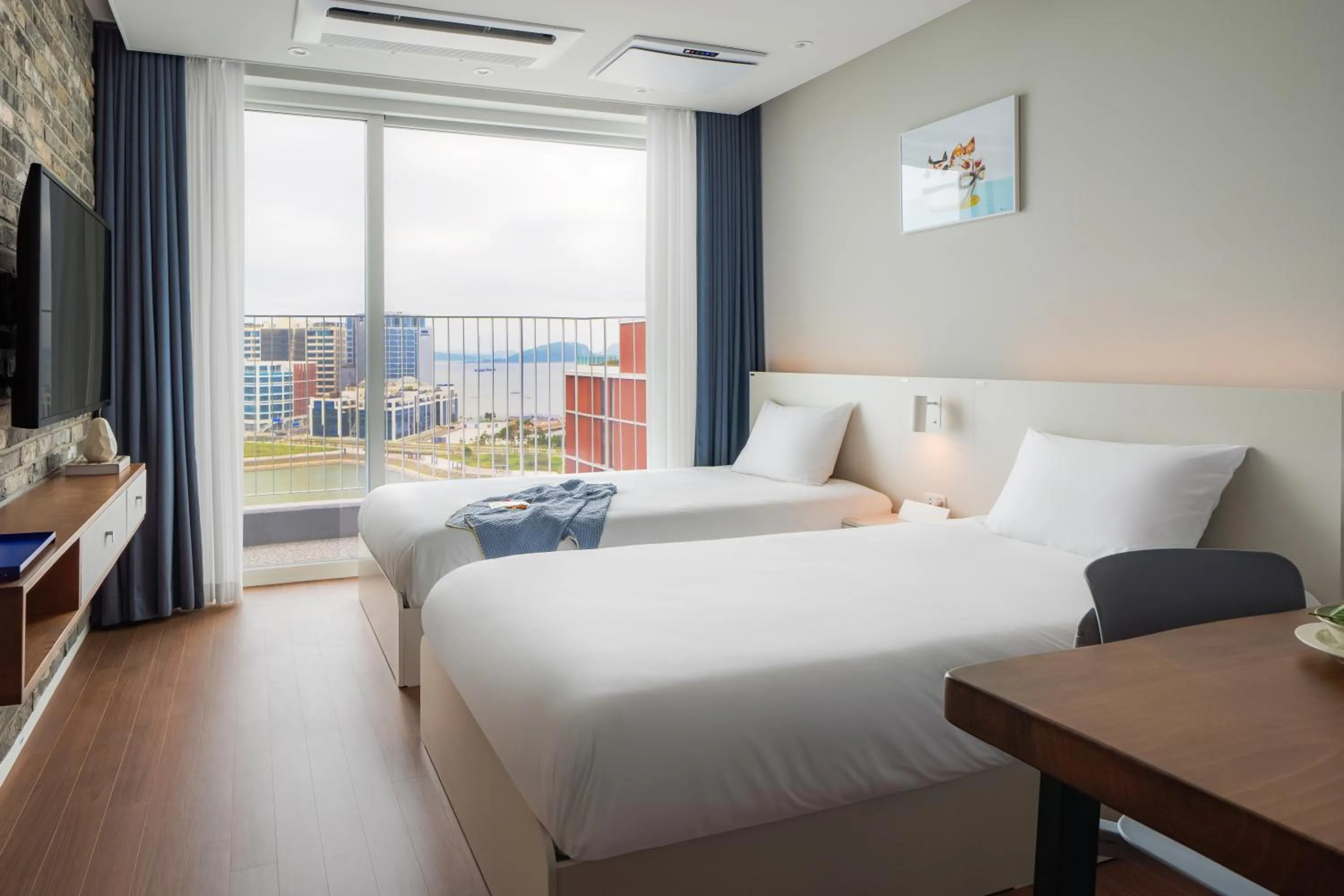 Bed in Urbanstay Siheung Geobukseom