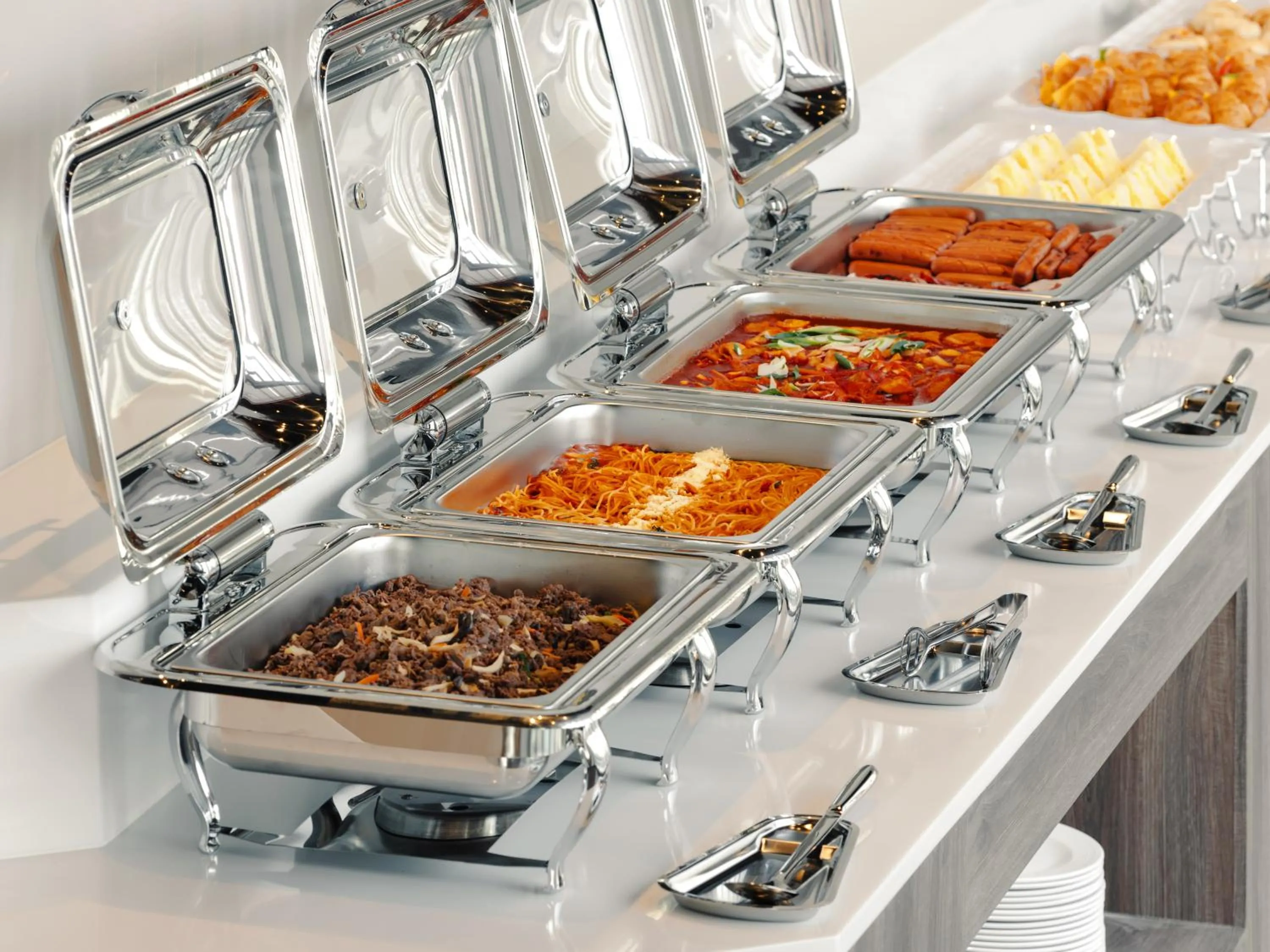 Restaurant/places to eat in Urbanstay Siheung Geobukseom