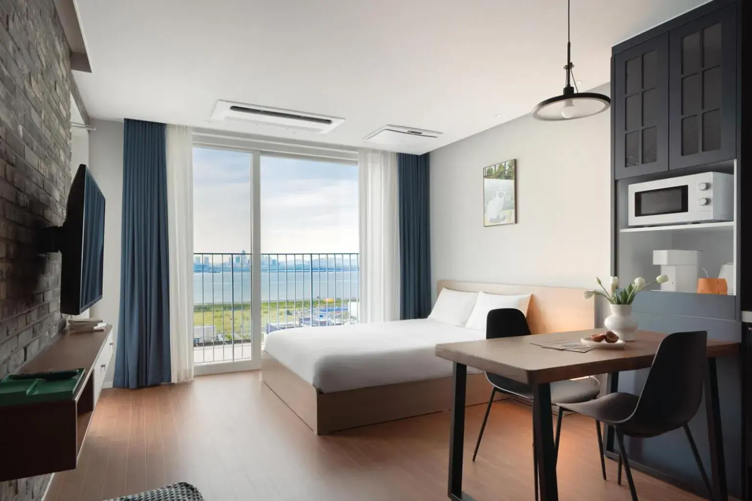 Photo of the whole room, Bed in Urbanstay Siheung Geobukseom Photo of the whole room, Bed in Urbanstay Siheung Geobukseom