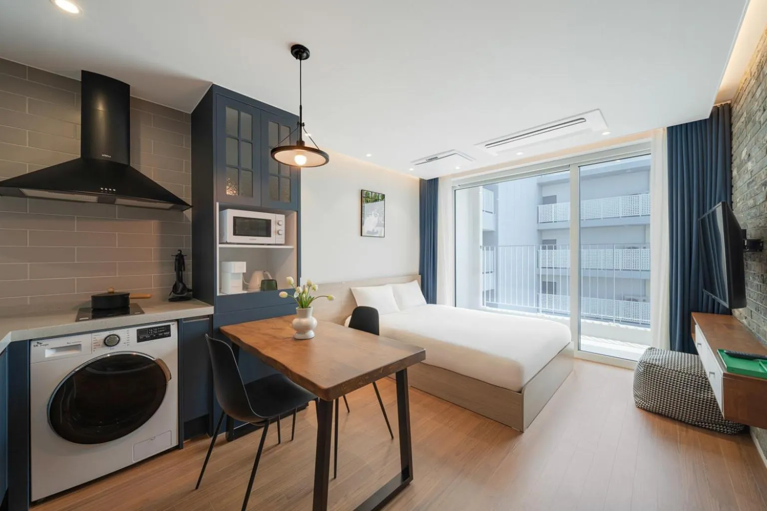 Photo of the whole room in Urbanstay Siheung Geobukseom