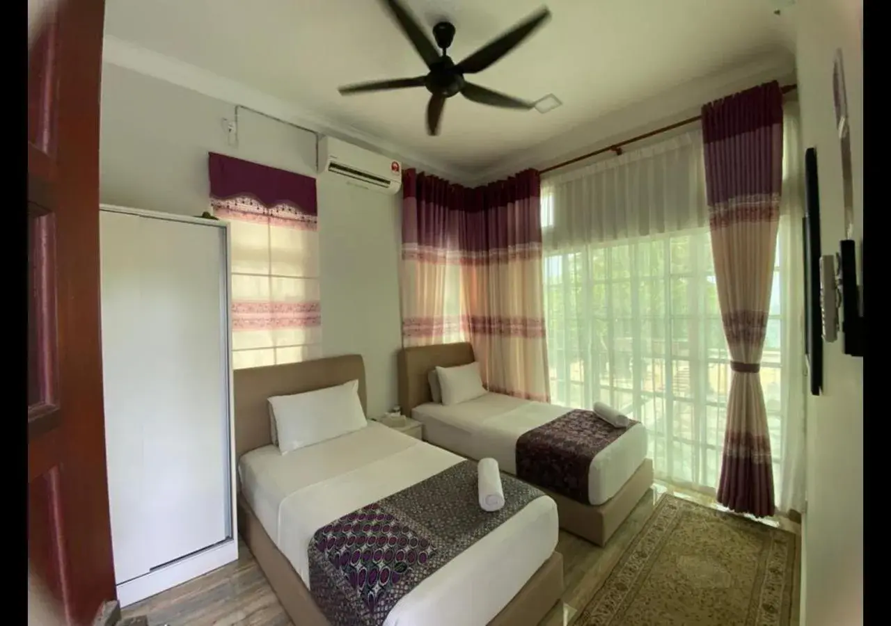 Twin Room - Disability Access in Che Beach House Twin Room - Disability Access in Che Beach House