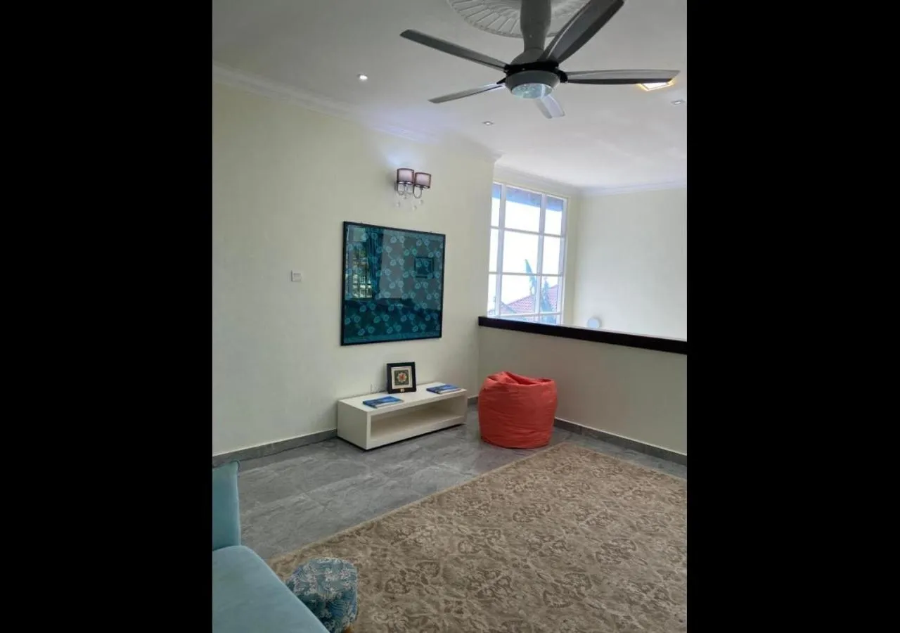 TV and multimedia in Che Beach House