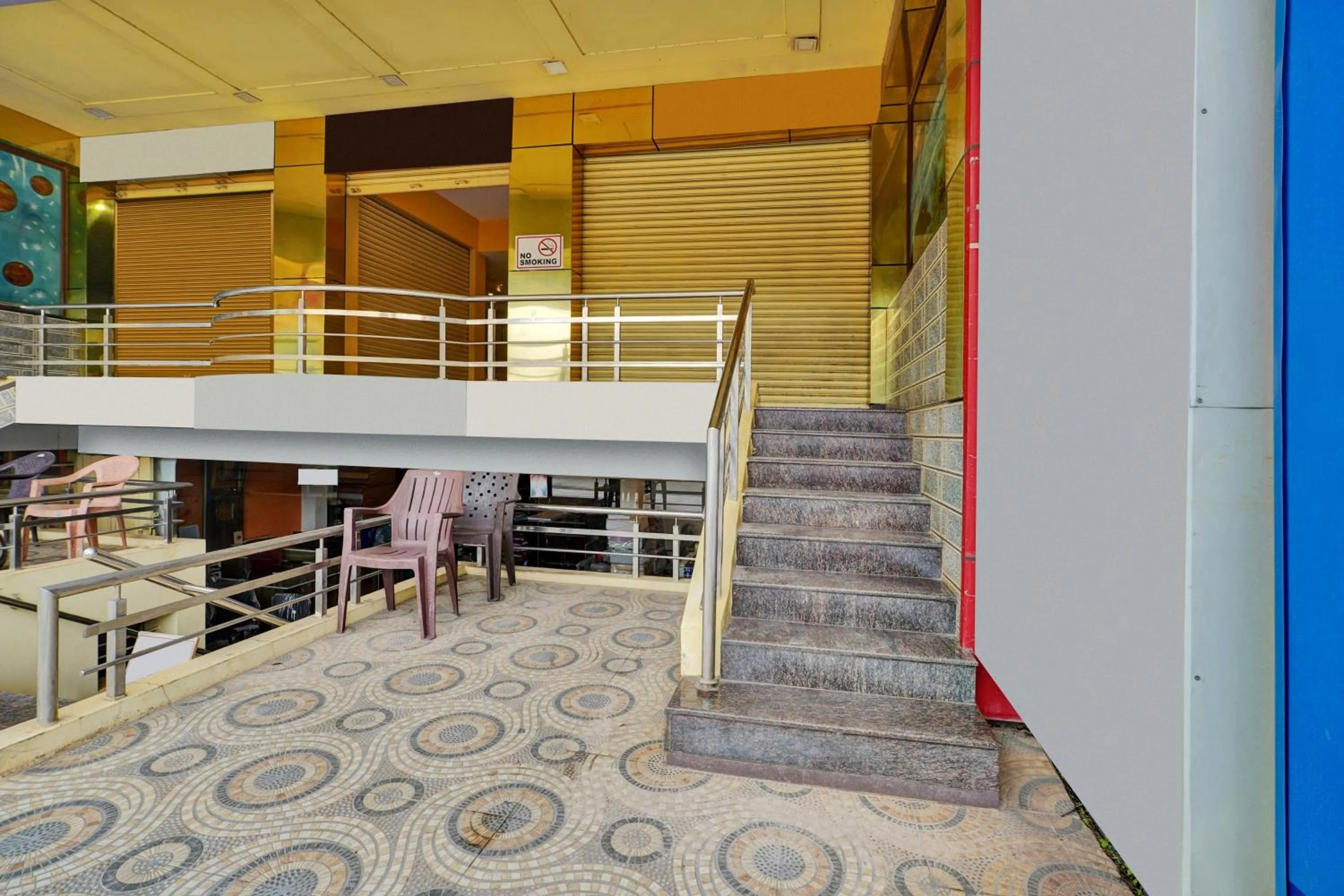 Facade/entrance in Super Collection O Kushal Nagar Near KSRTC Bus Stand