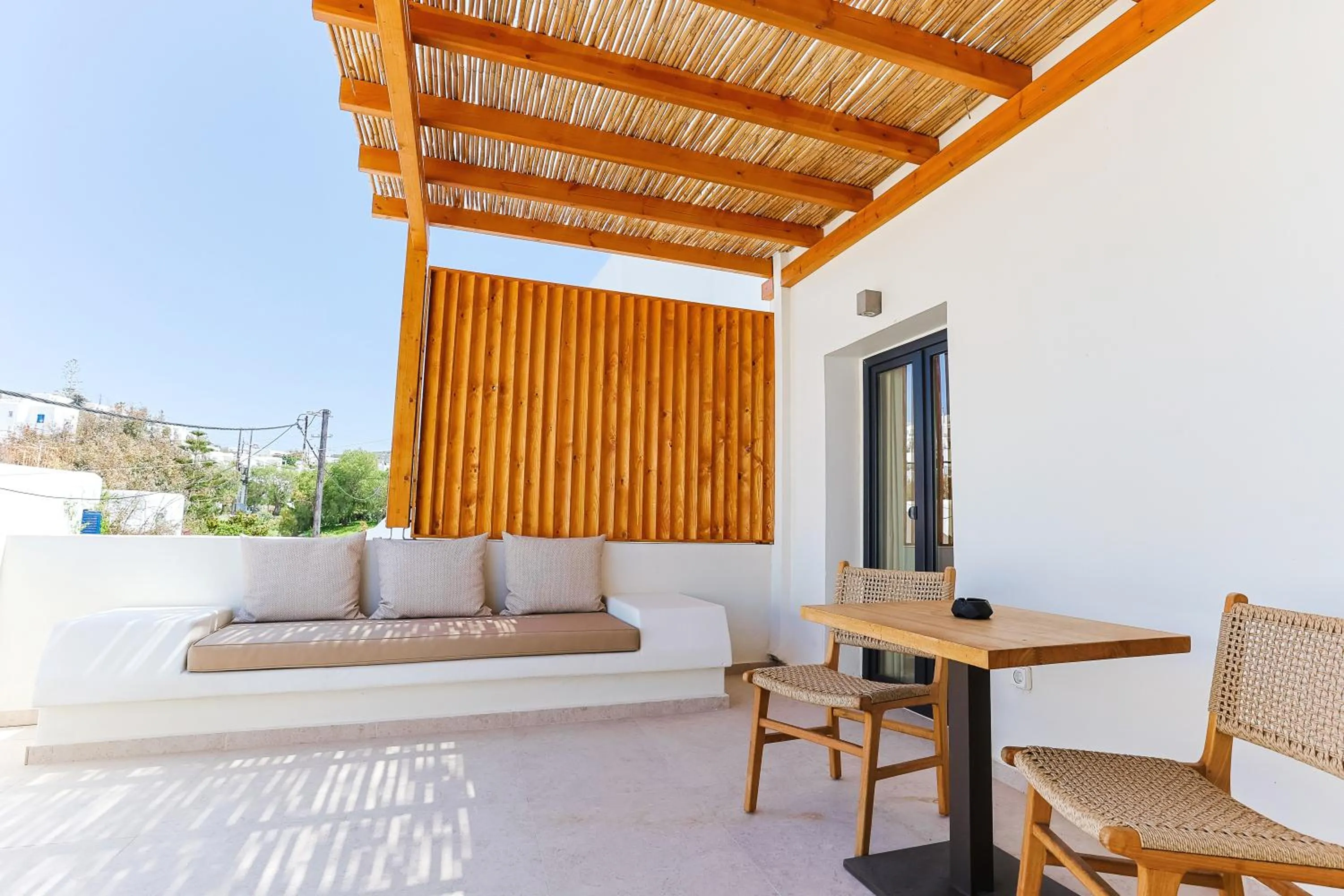 Patio in La Maltese Boutique Paros