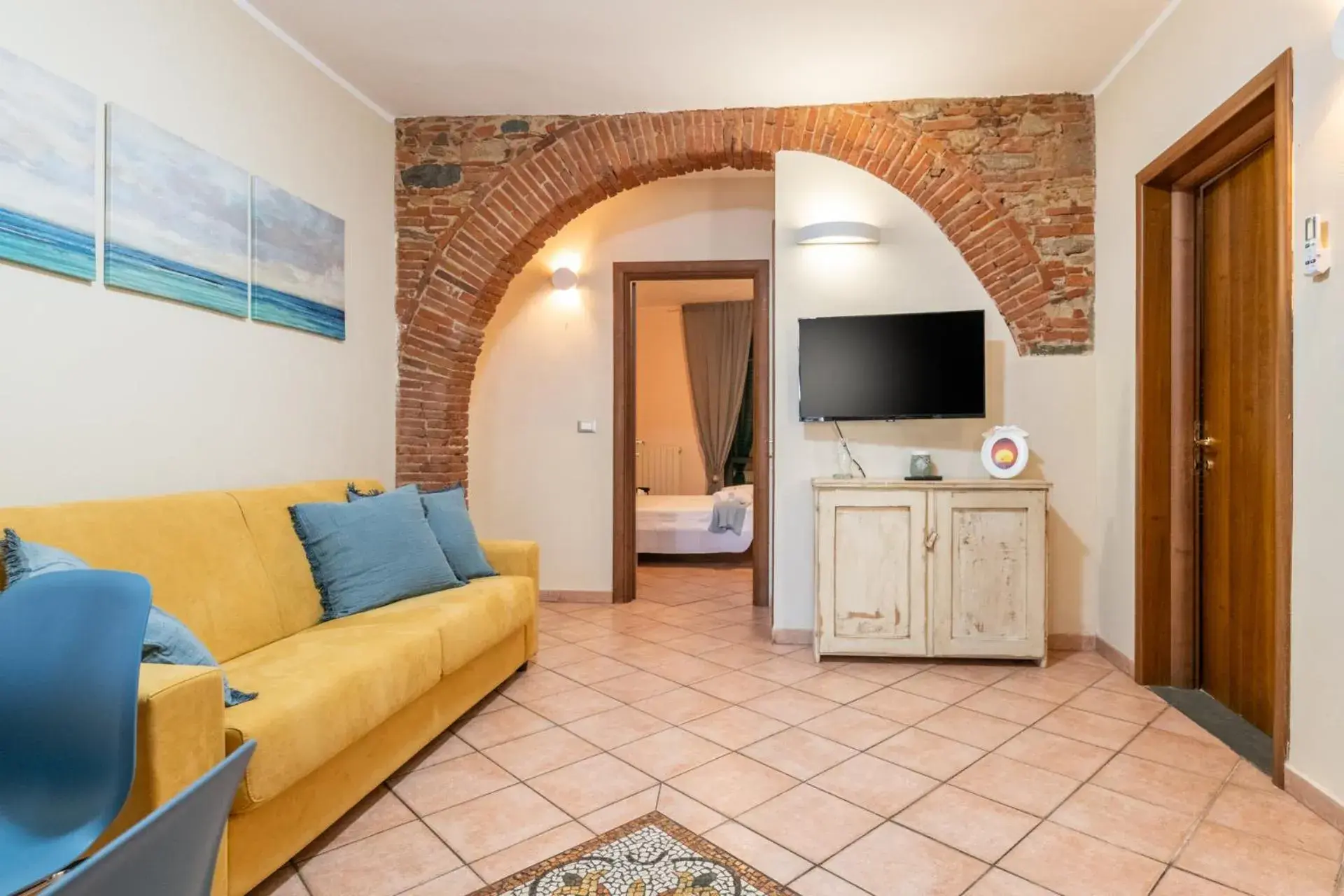Sailor's House Livorno by Pleiades Home Sailor's House Livorno by Pleiades Home