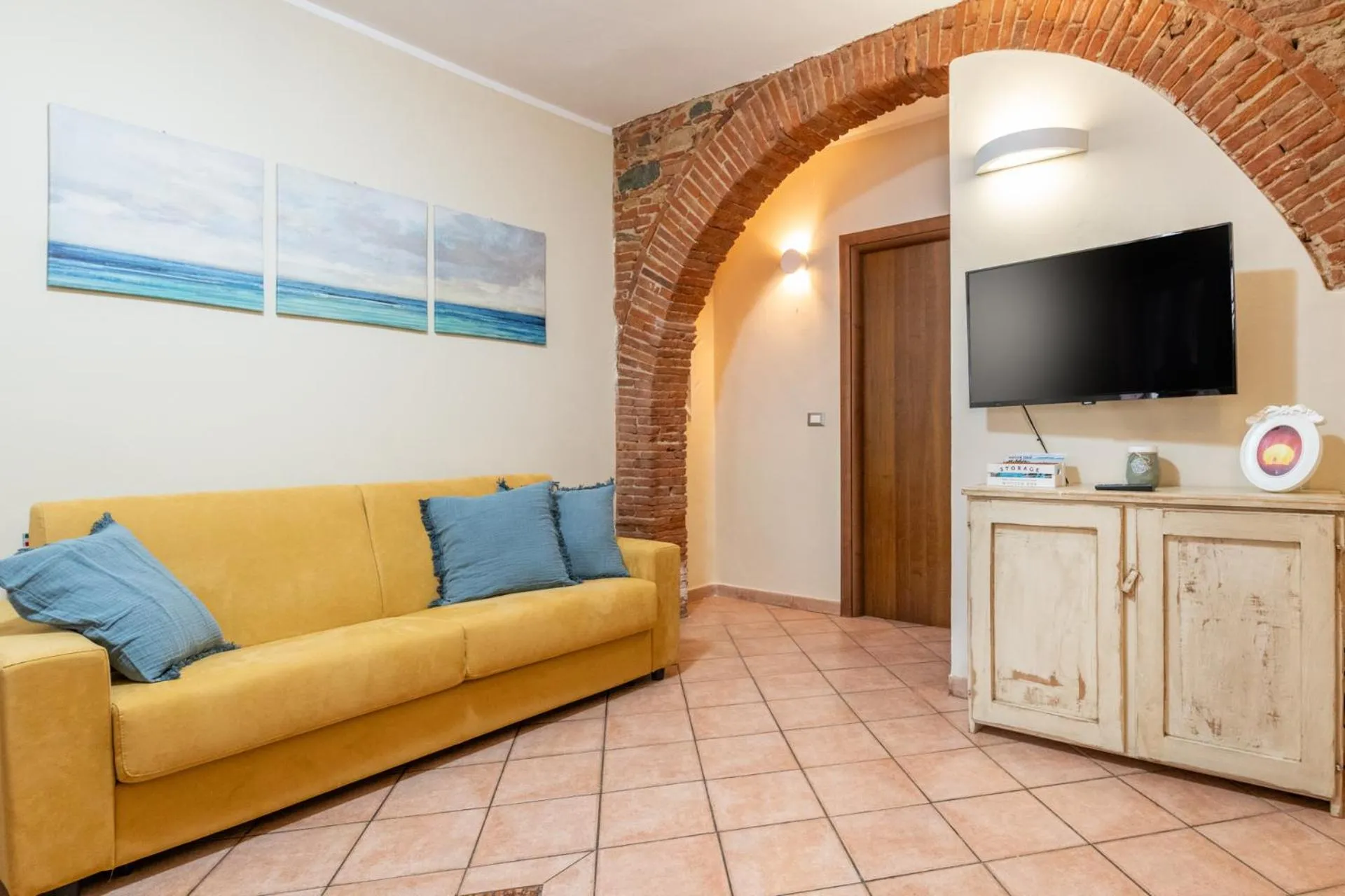 Sailor's House Livorno by Pleiades Home