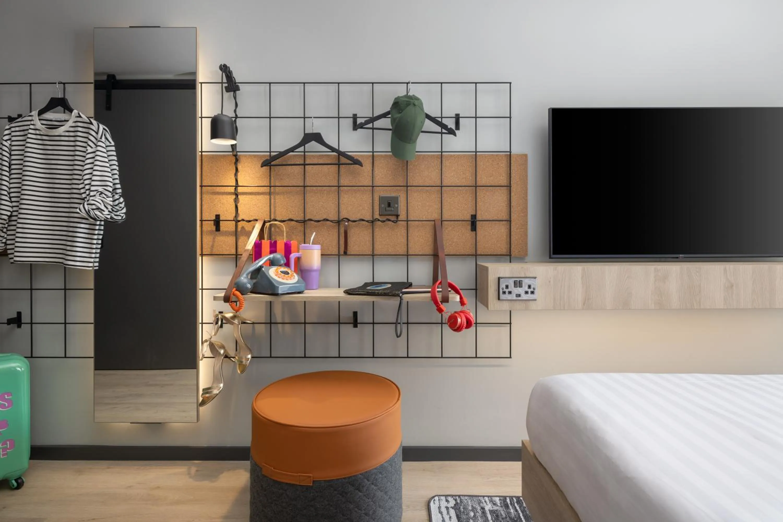 Bedroom, Bed in Moxy Cork