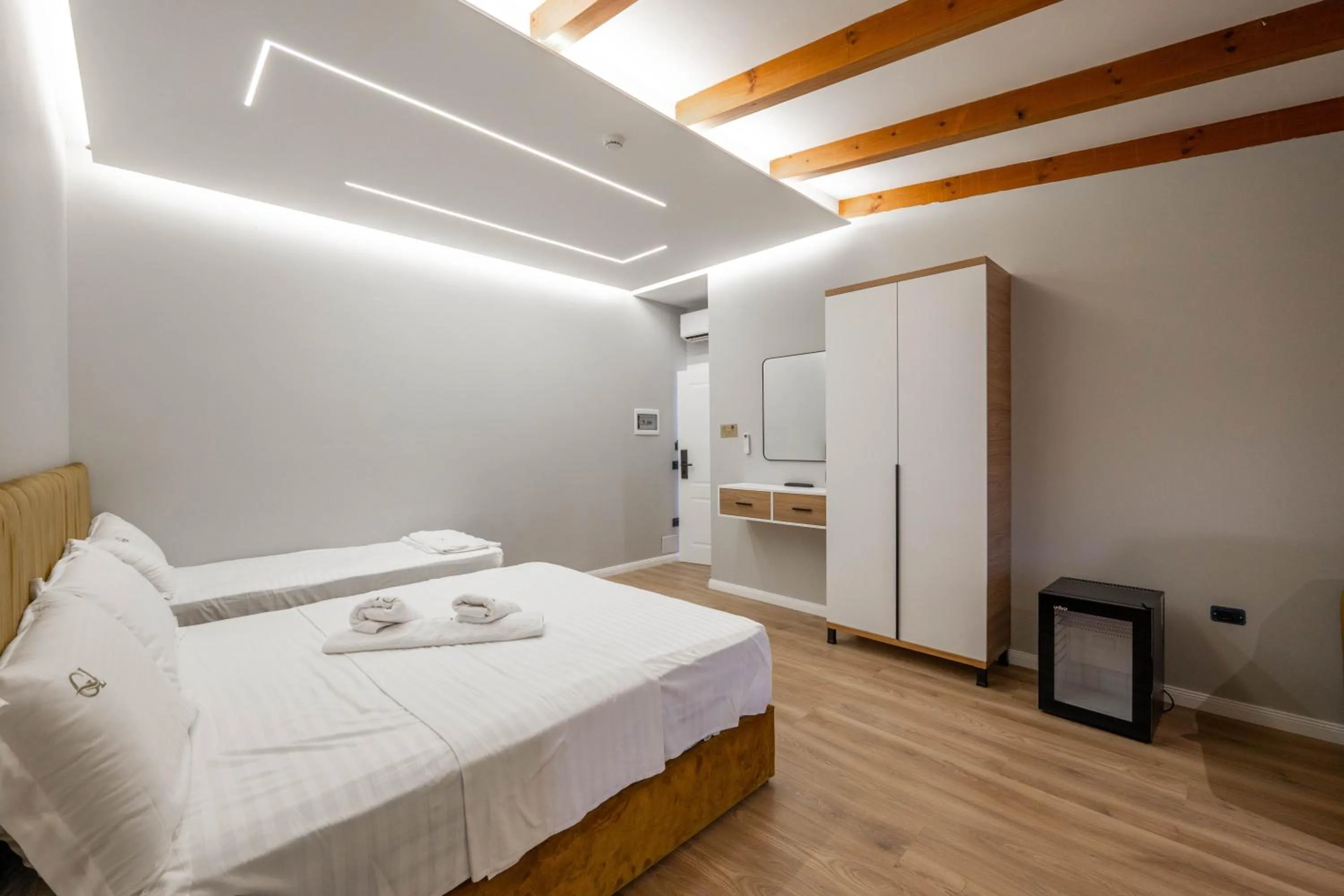 Bed in Golemi Lux Hotel