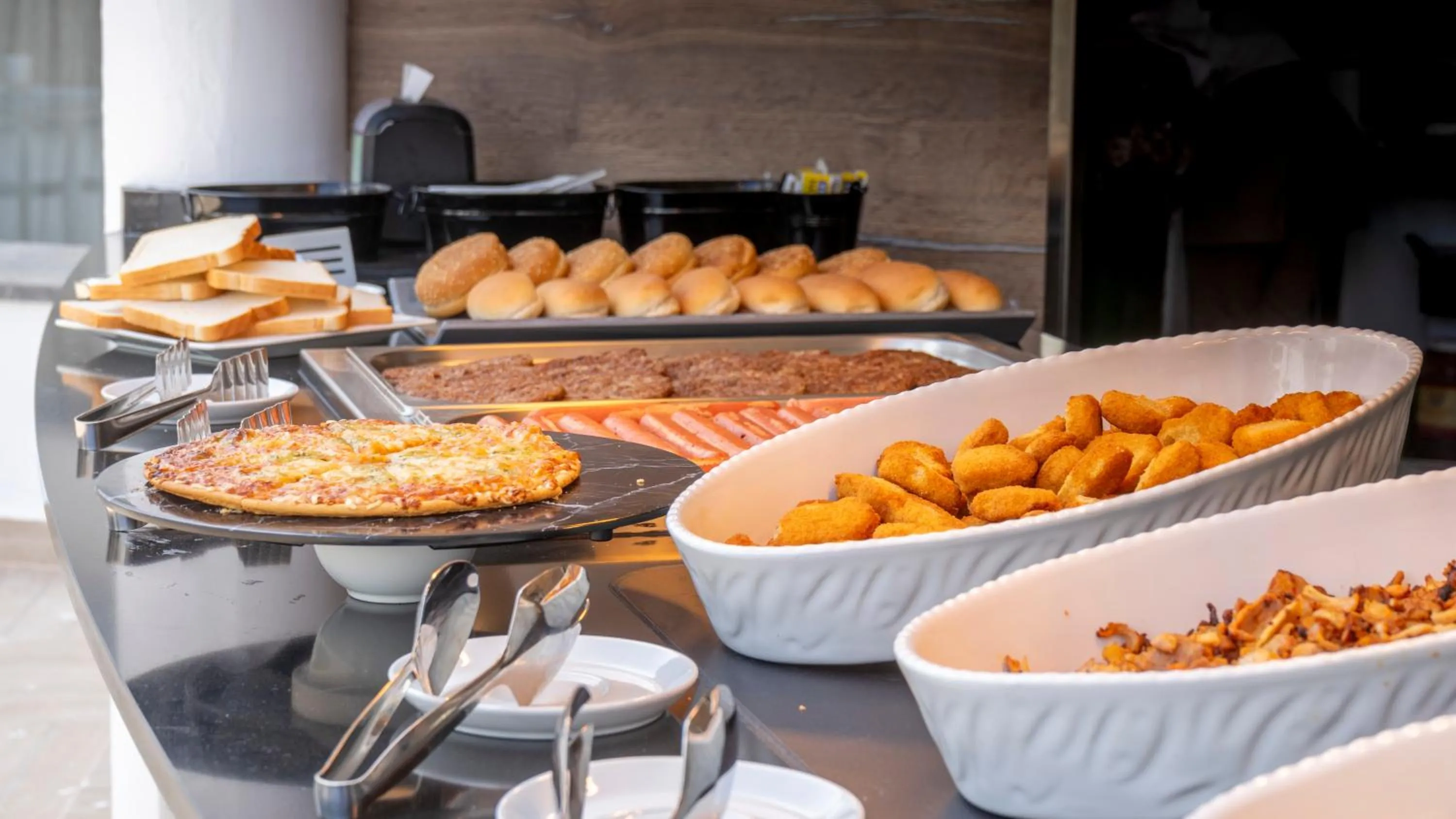 Lunch in Bakour Lanzarote Splash