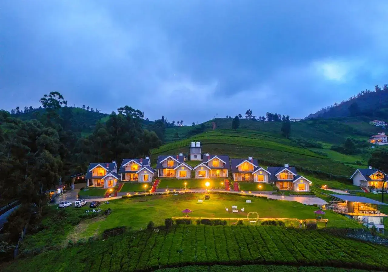 Property building in AJ Gable Clouds Ooty by VOYE HOMES - Serene Stay Near Avalanche Emerald Lake Property building in AJ Gable Clouds Ooty by VOYE HOMES - Serene Stay Near Avalanche Emerald Lake