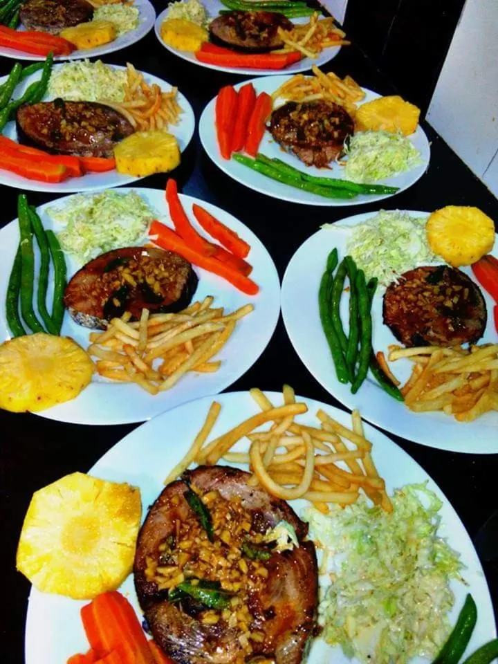 Food and drinks in Lagoonvilla hotel