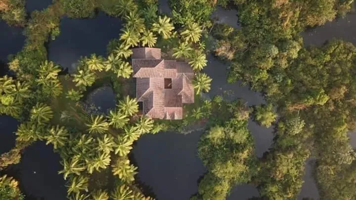 Natural landscape in Lagoonvilla hotel