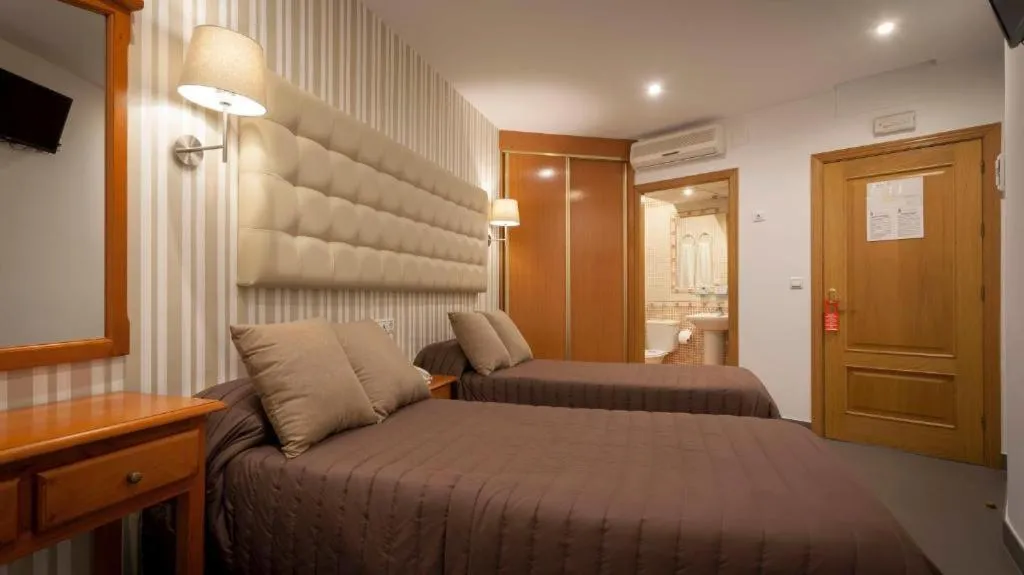 Bed in Hotel Rambla Emérita, centro ciudad