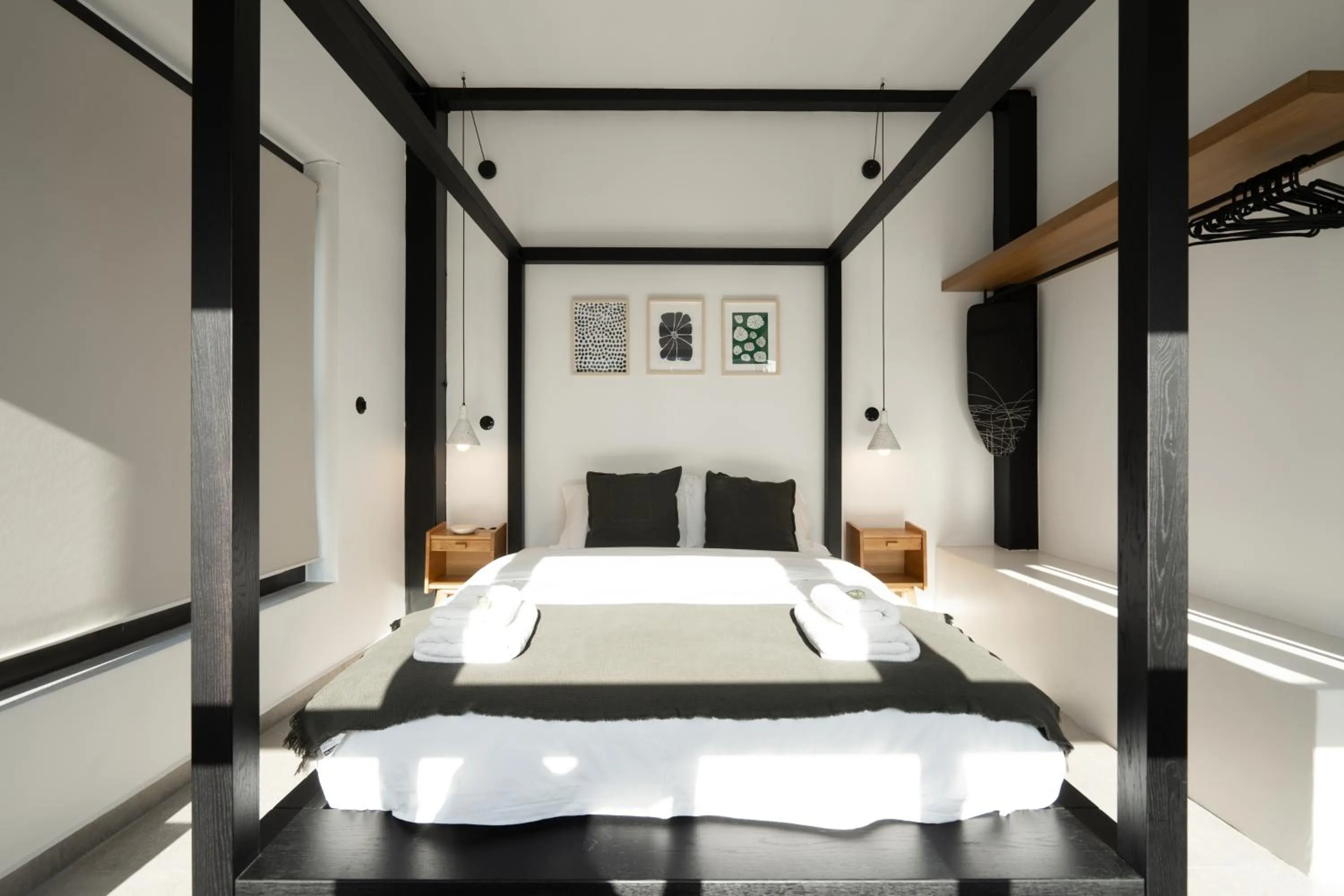 Three-Apartment Building with Rooftop access - Acropolis View