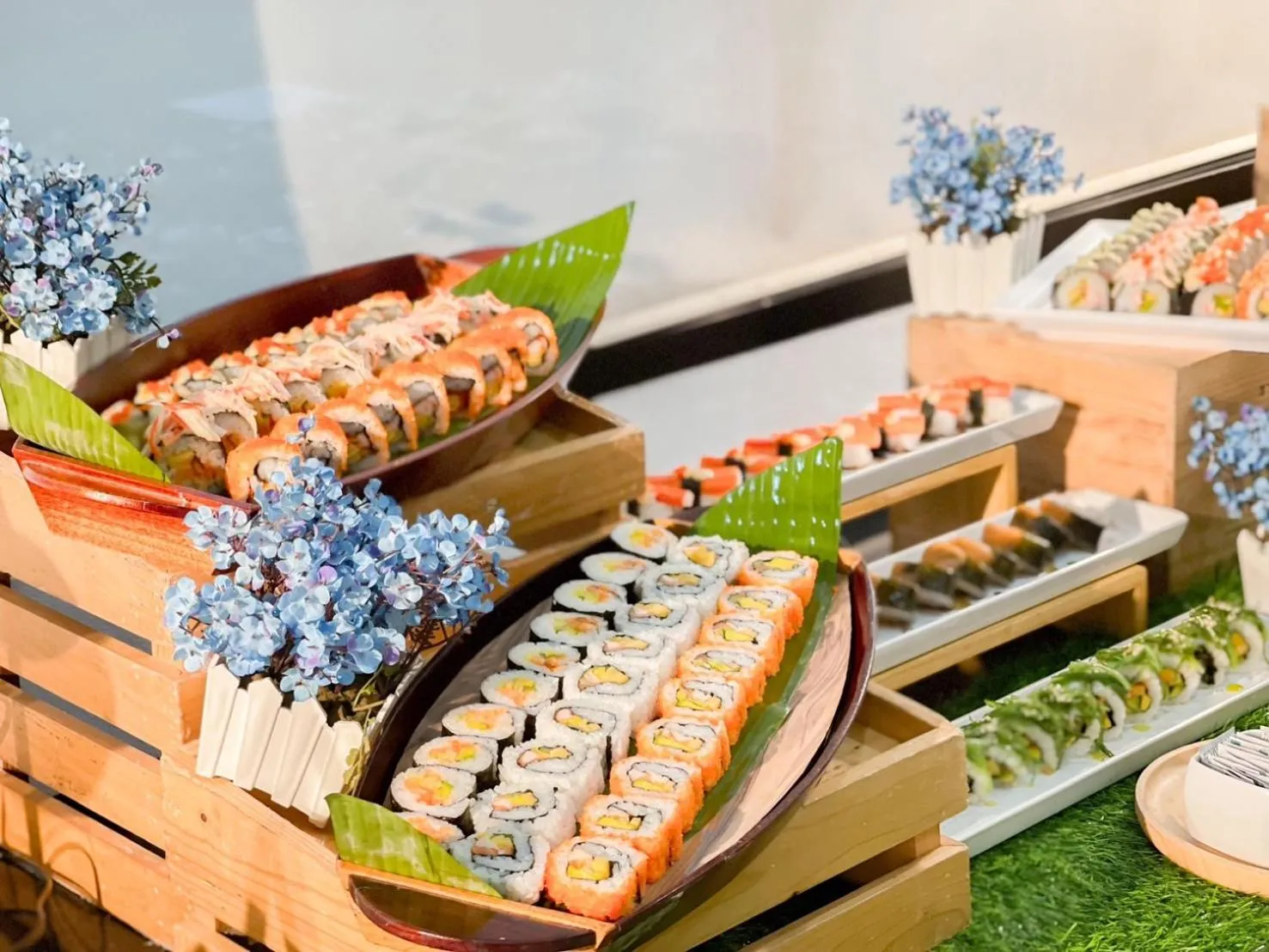 Restaurant/places to eat in Ray Hotel Buriram