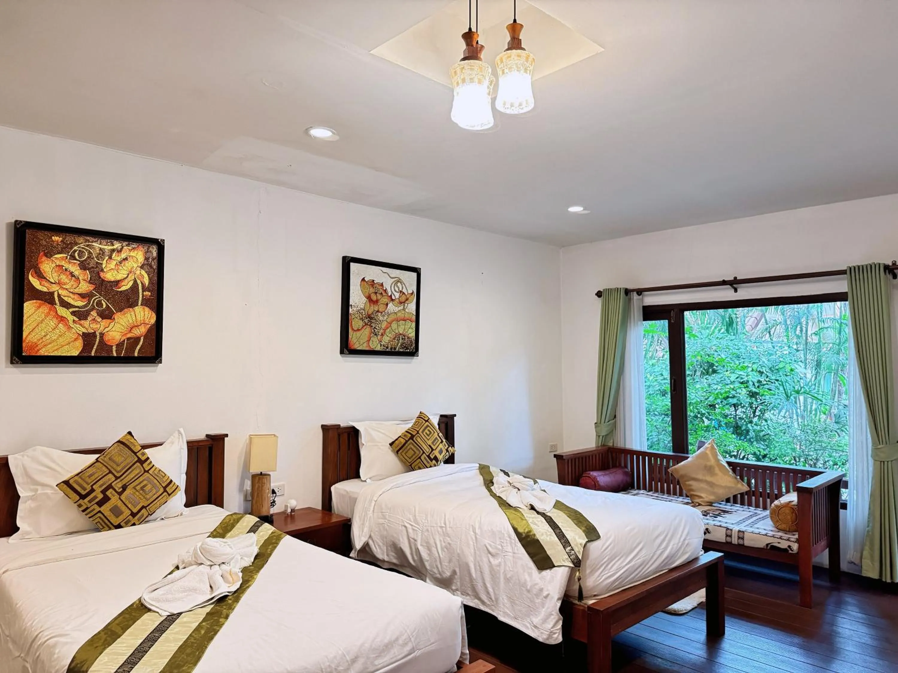 Bed in E-outfitting Boutique Chiang Mai