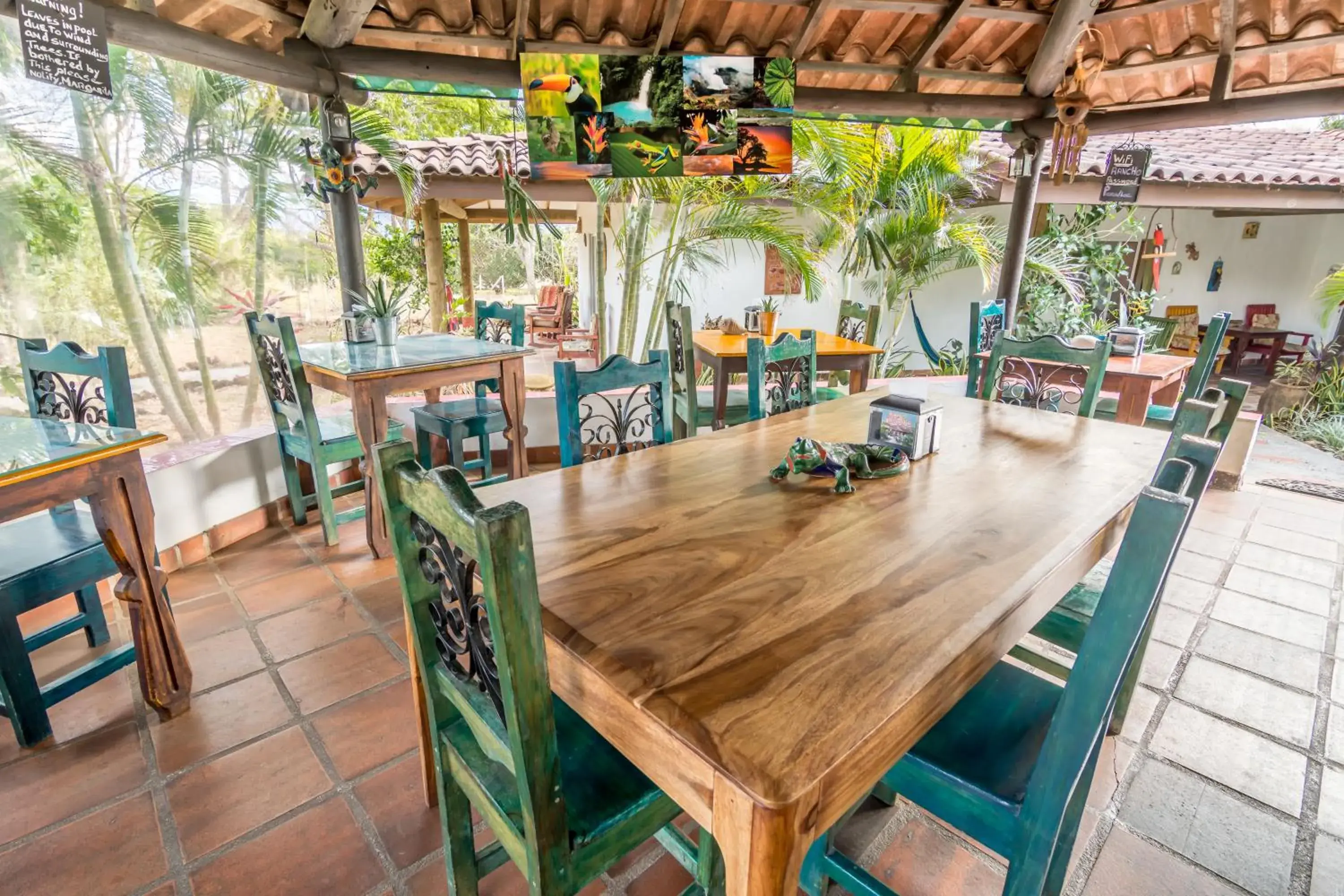 Restaurant/places to eat in Villa Margarita Restaurant/places to eat in Villa Margarita