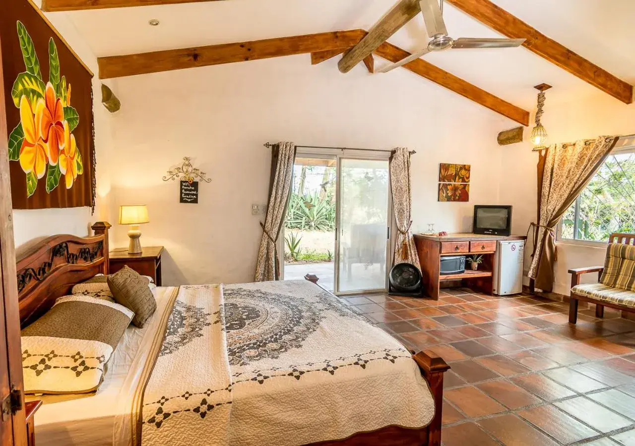 Quadruple Room - single occupancy in Villa Margarita Quadruple Room - single occupancy in Villa Margarita
