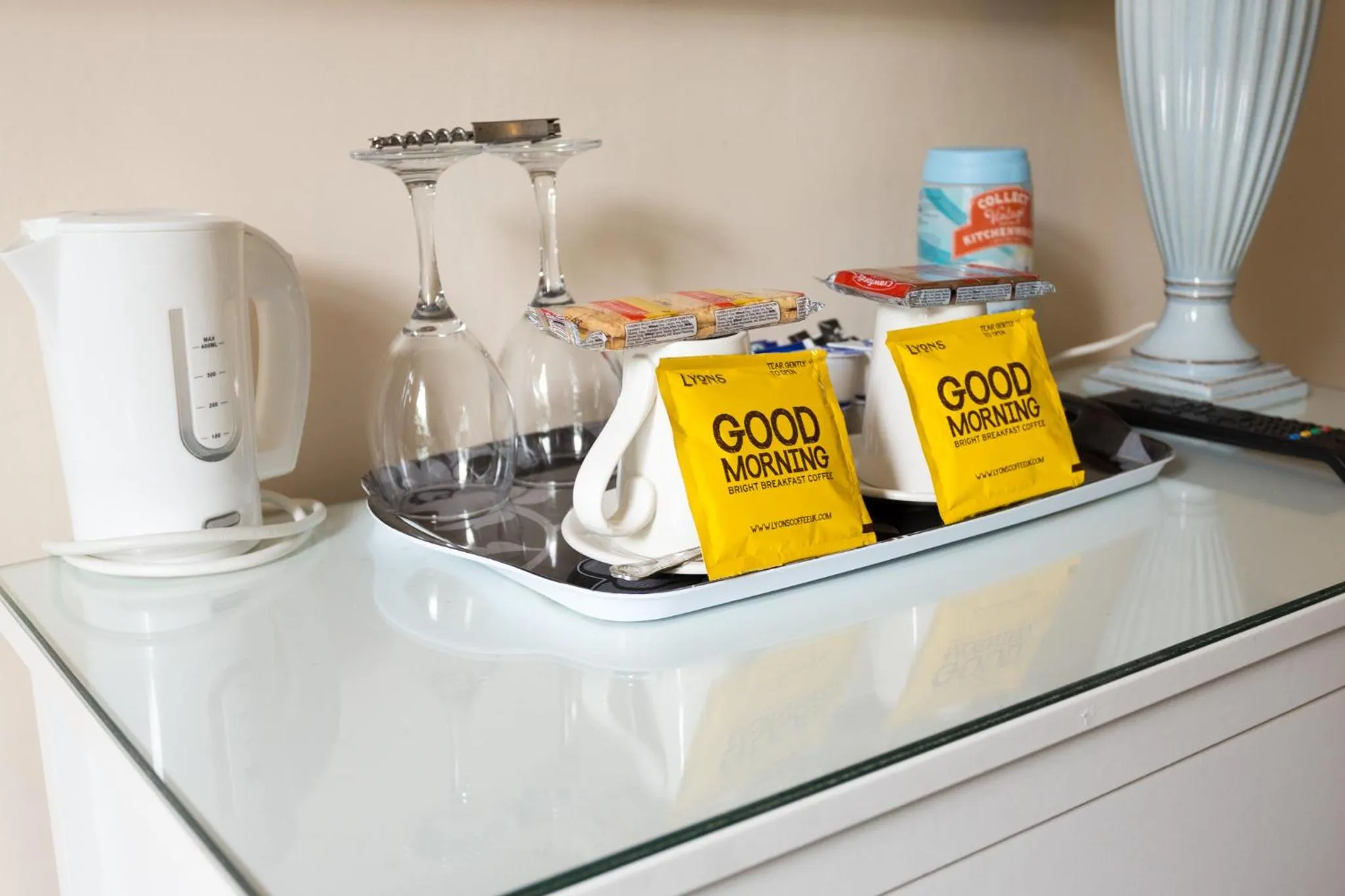 Coffee/tea facilities in The Ascott