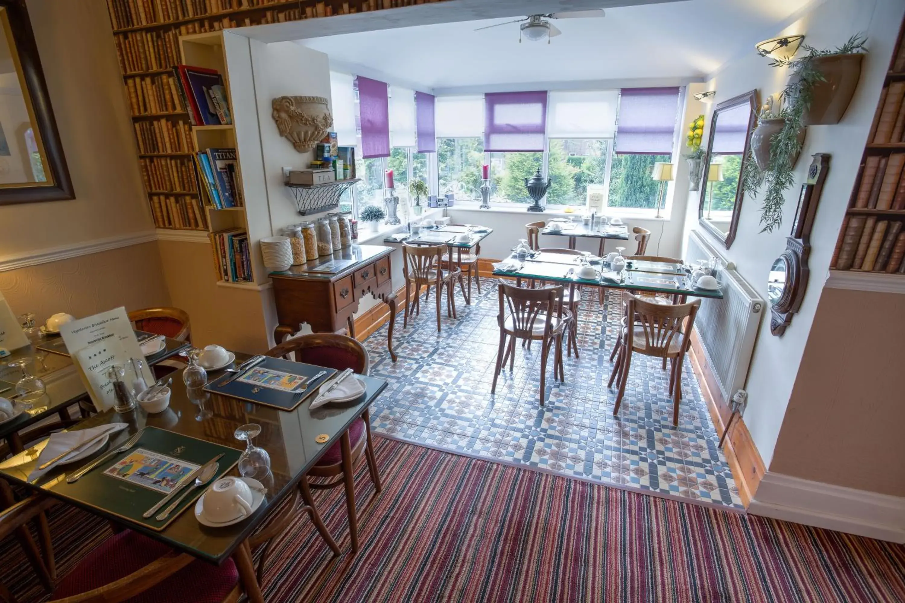 Restaurant/places to eat in The Ascott Restaurant/places to eat in The Ascott