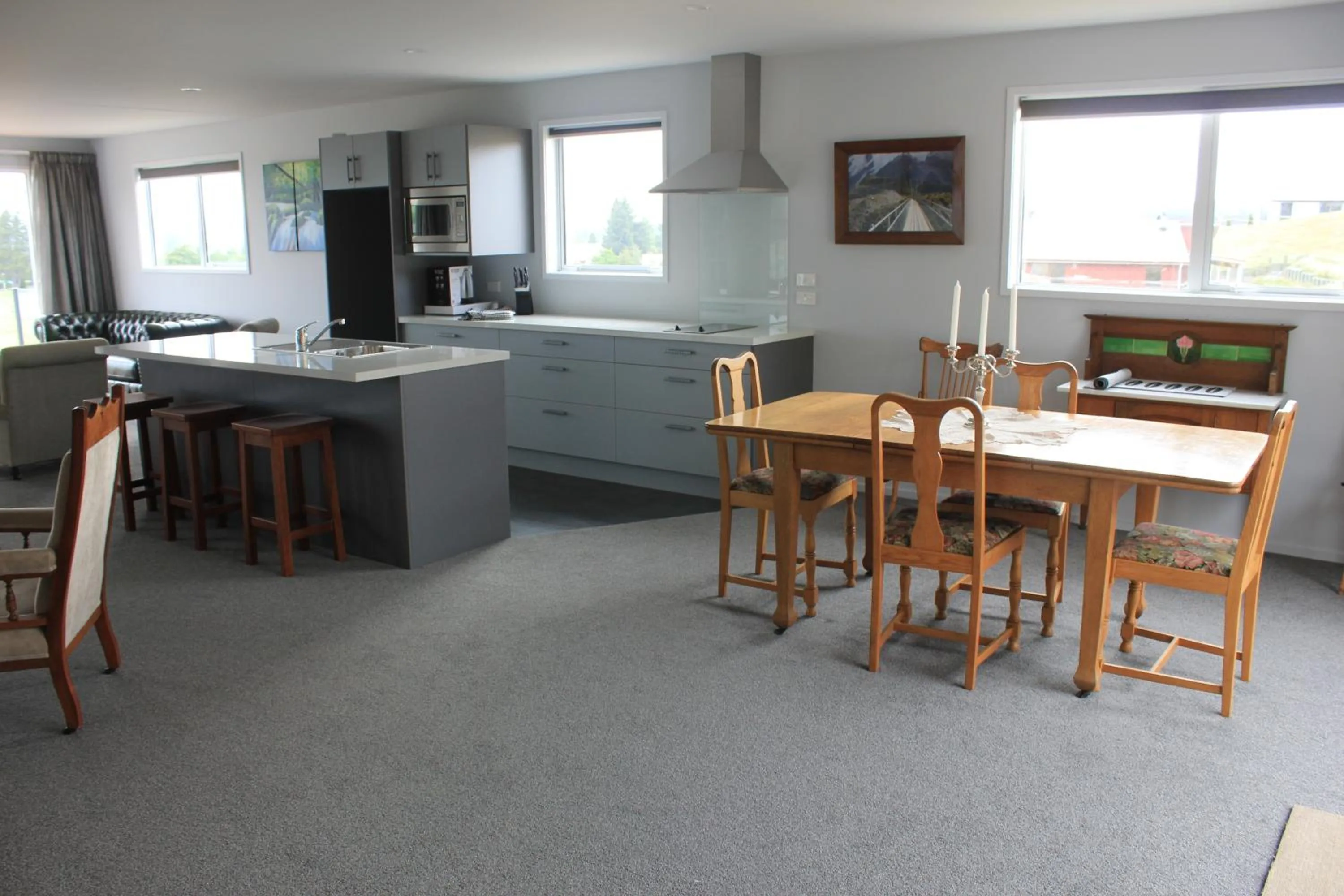 Dining area in The Mackenzie Apartments