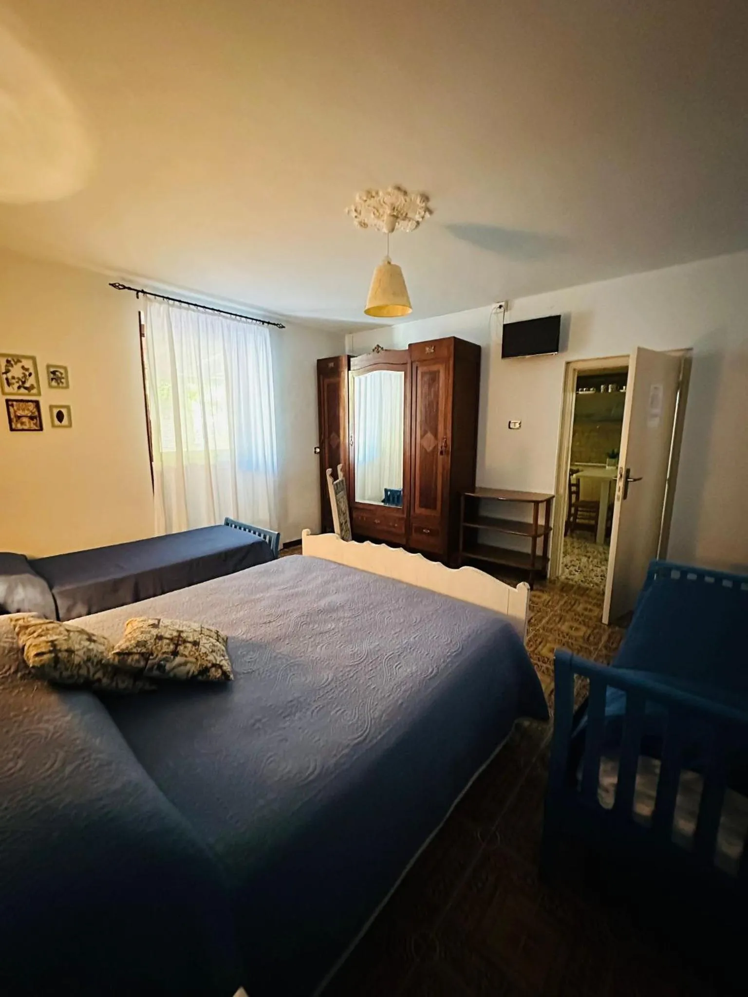 Bedroom, Bed in Bed & Breakfast Mafi