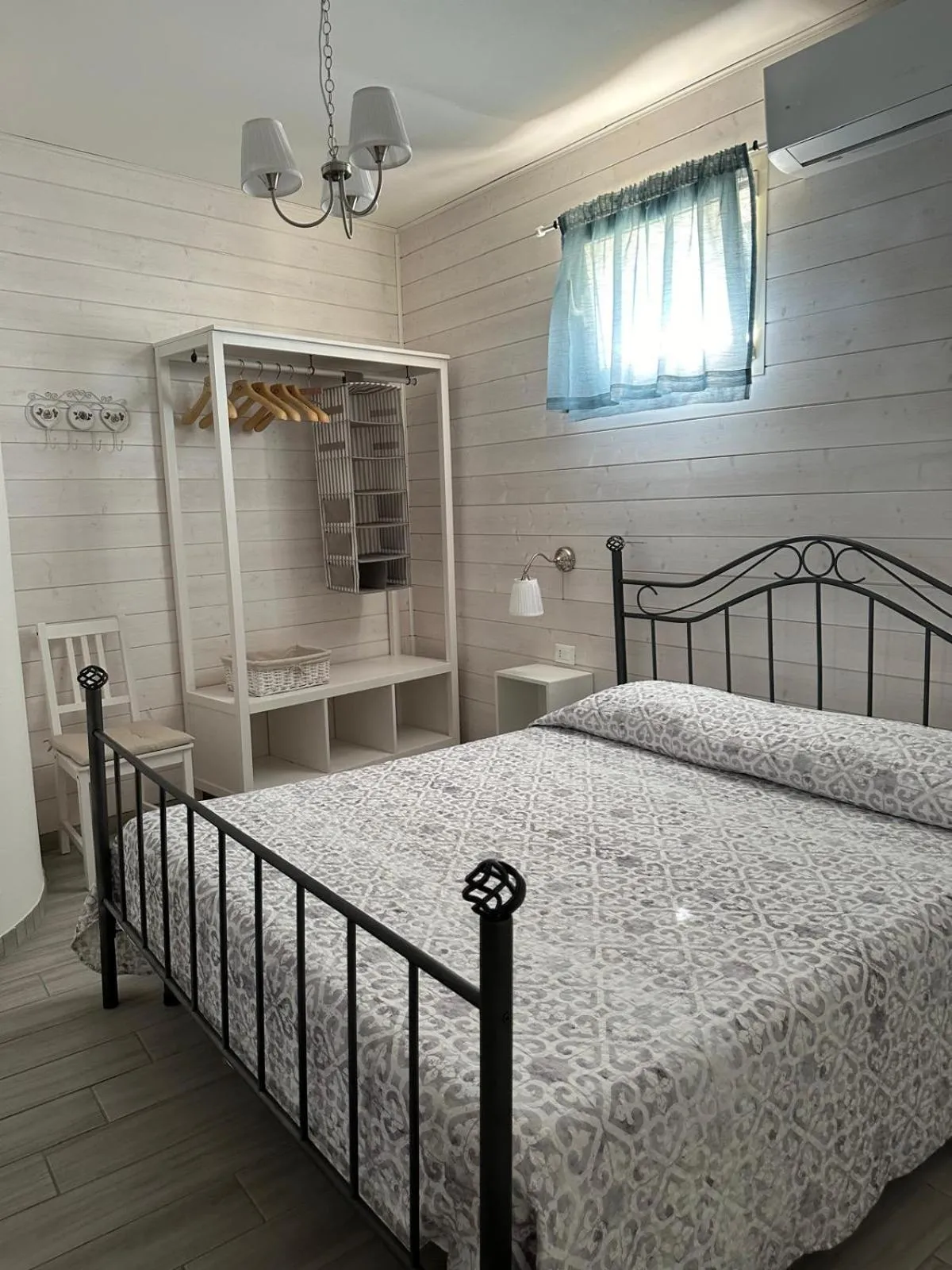 View (from property/room), Bed in Bed & Breakfast Mafi