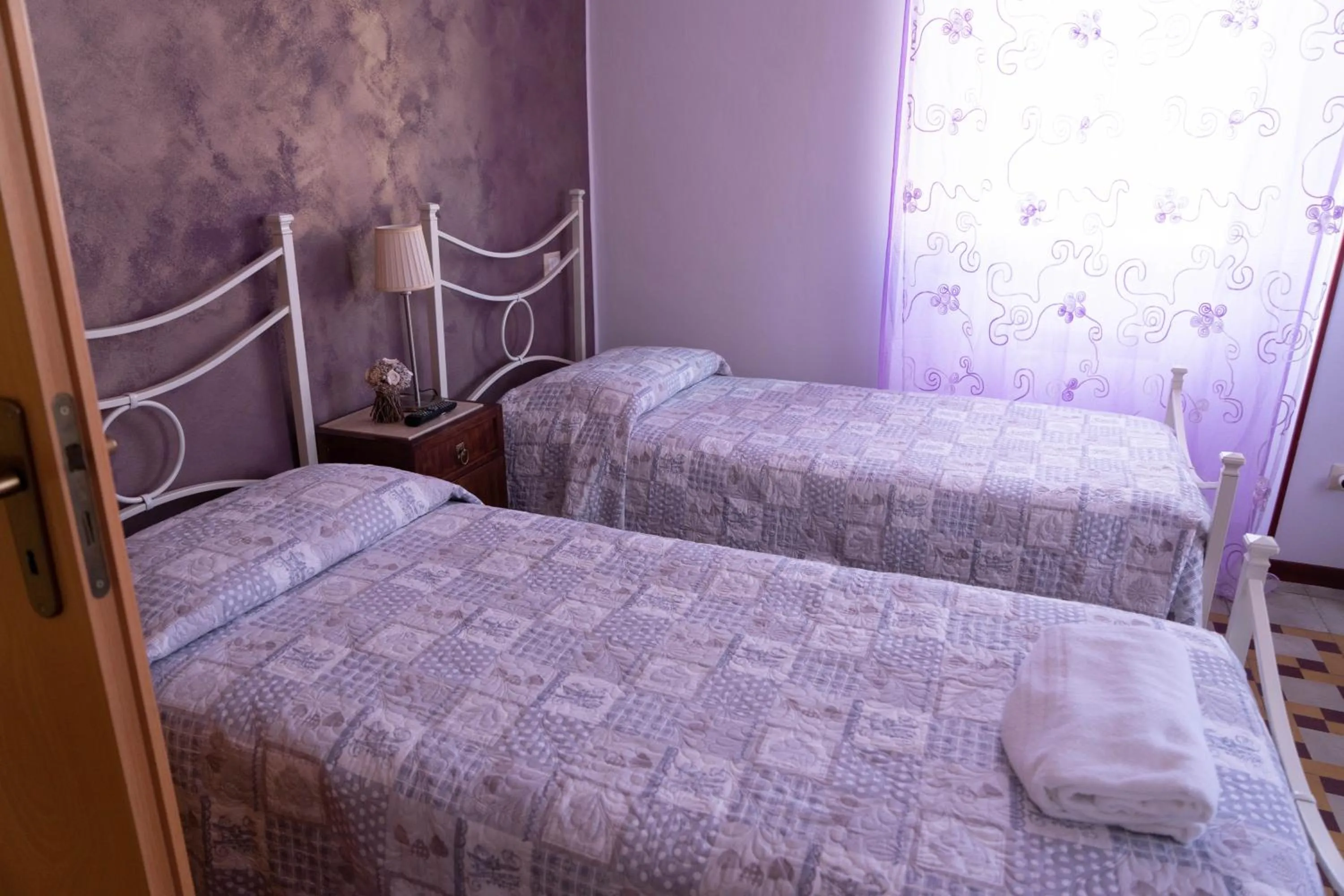 Bed in Bed & Breakfast Mafi