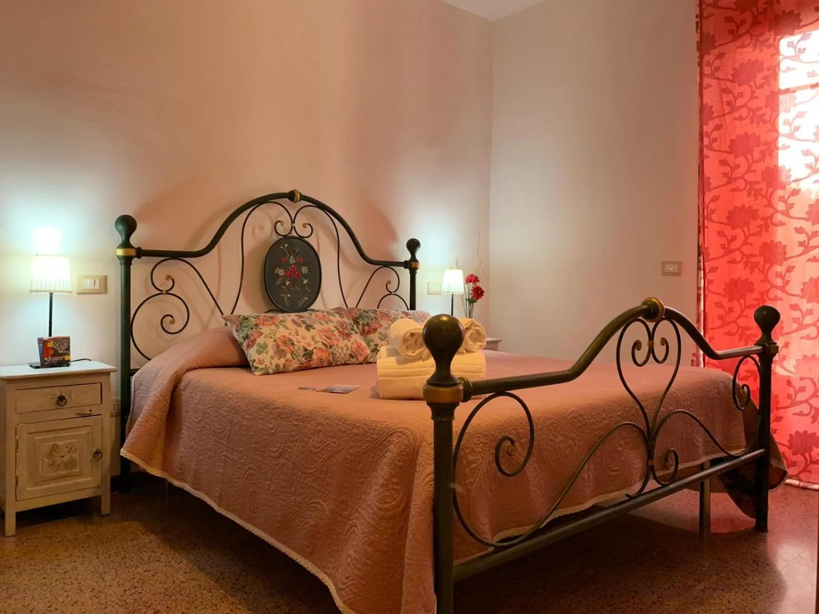 Bed in Bed & Breakfast Mafi