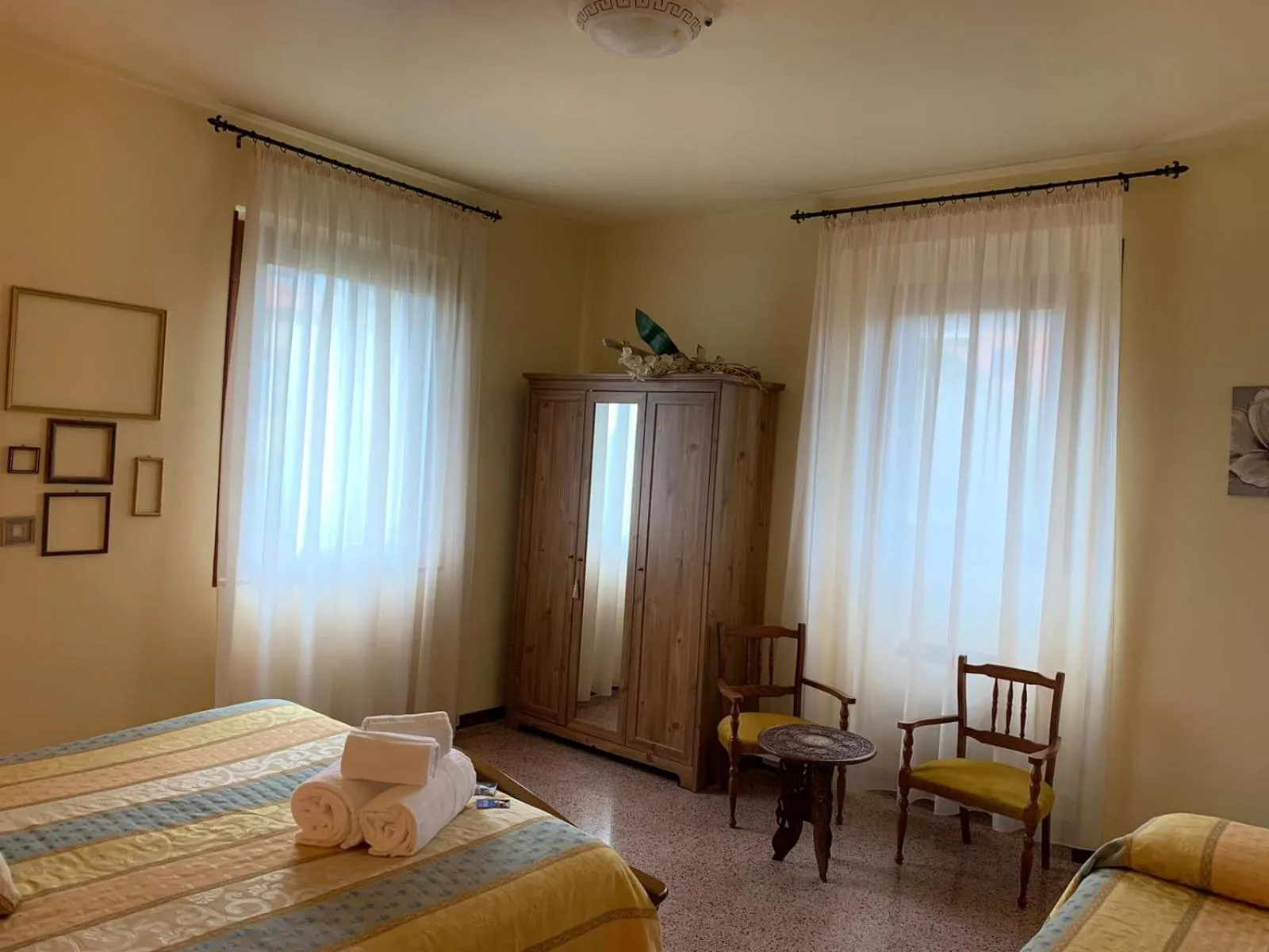 Photo of the whole room, Bed in Bed & Breakfast Mafi