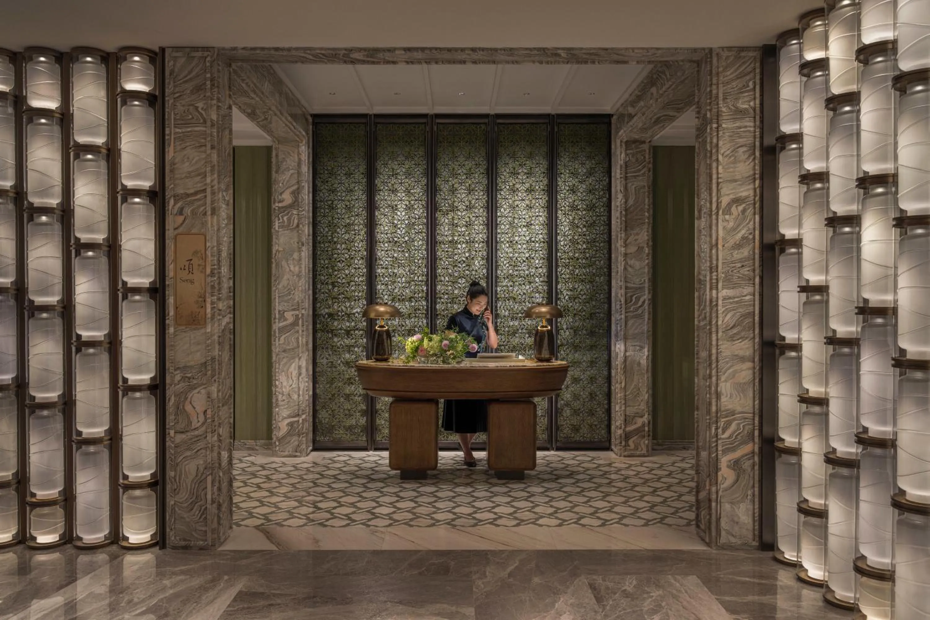 Restaurant/places to eat in Four Seasons Hotel Hangzhou at Hangzhou Centre