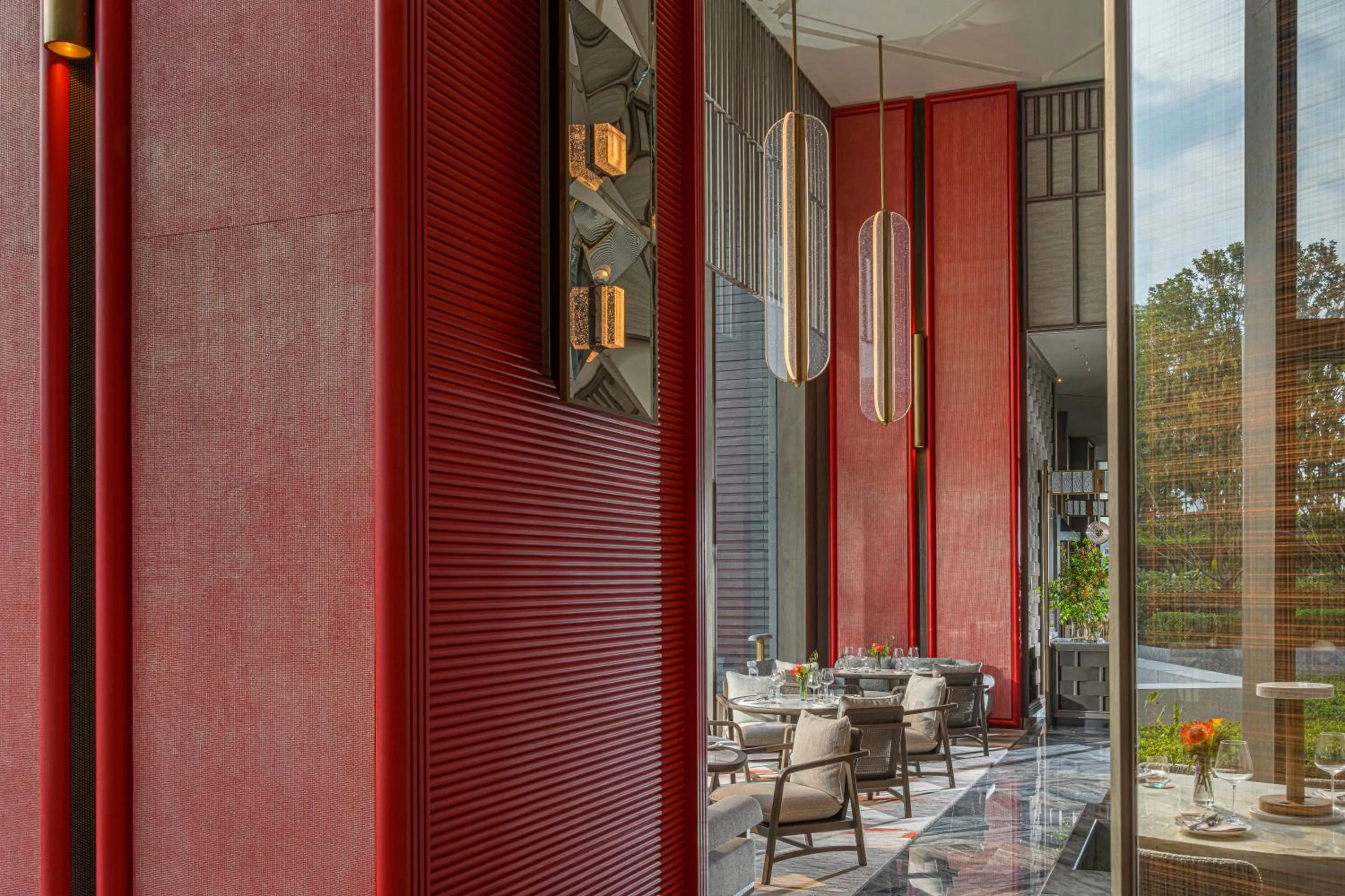 Lobby or reception in Four Seasons Hotel Hangzhou at Hangzhou Centre