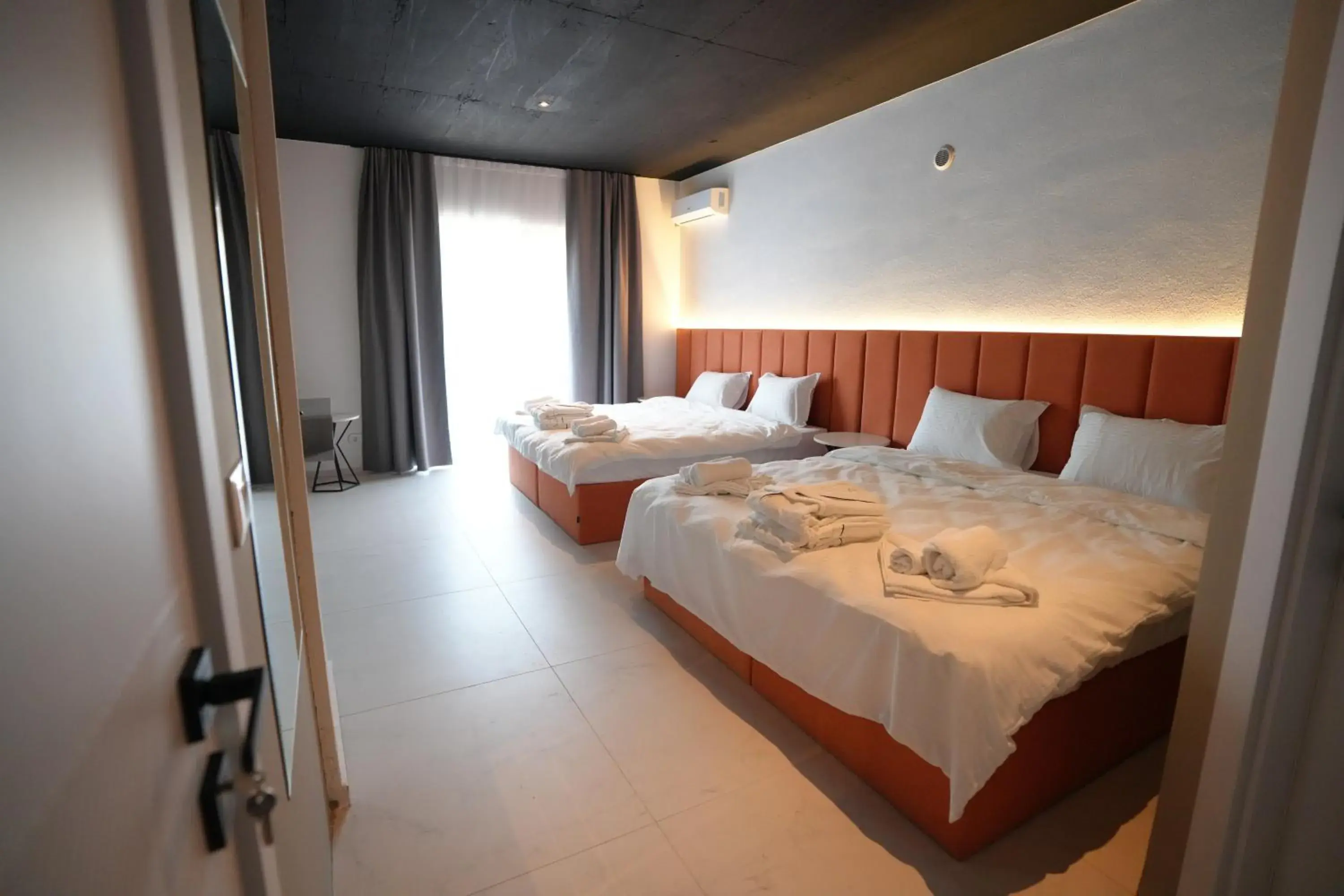 Quadruple Room with Balcony in Biond Hotel Quadruple Room with Balcony in Biond Hotel