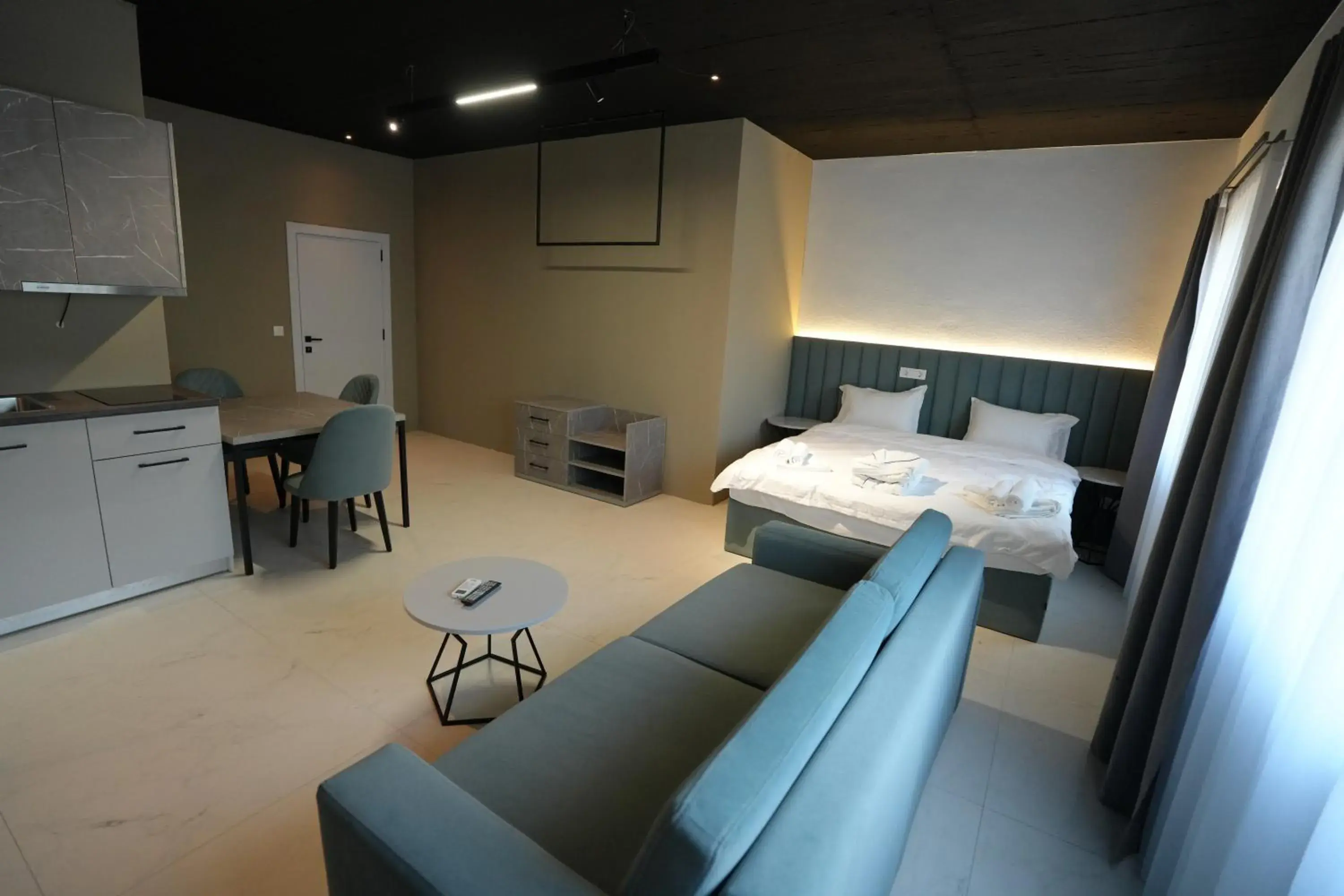 Deluxe Studio in Biond Hotel Deluxe Studio in Biond Hotel