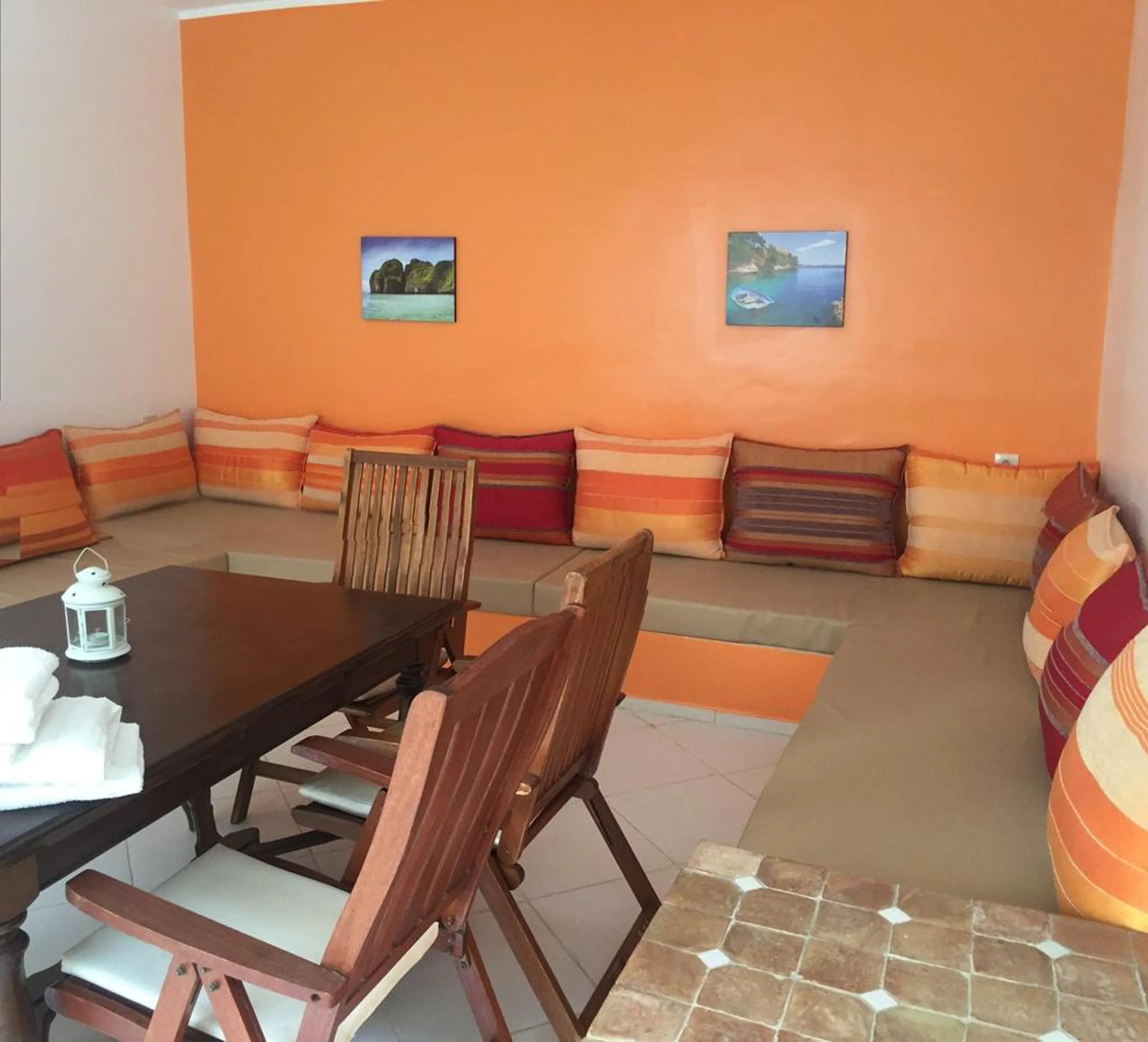 Dining area in Wind House