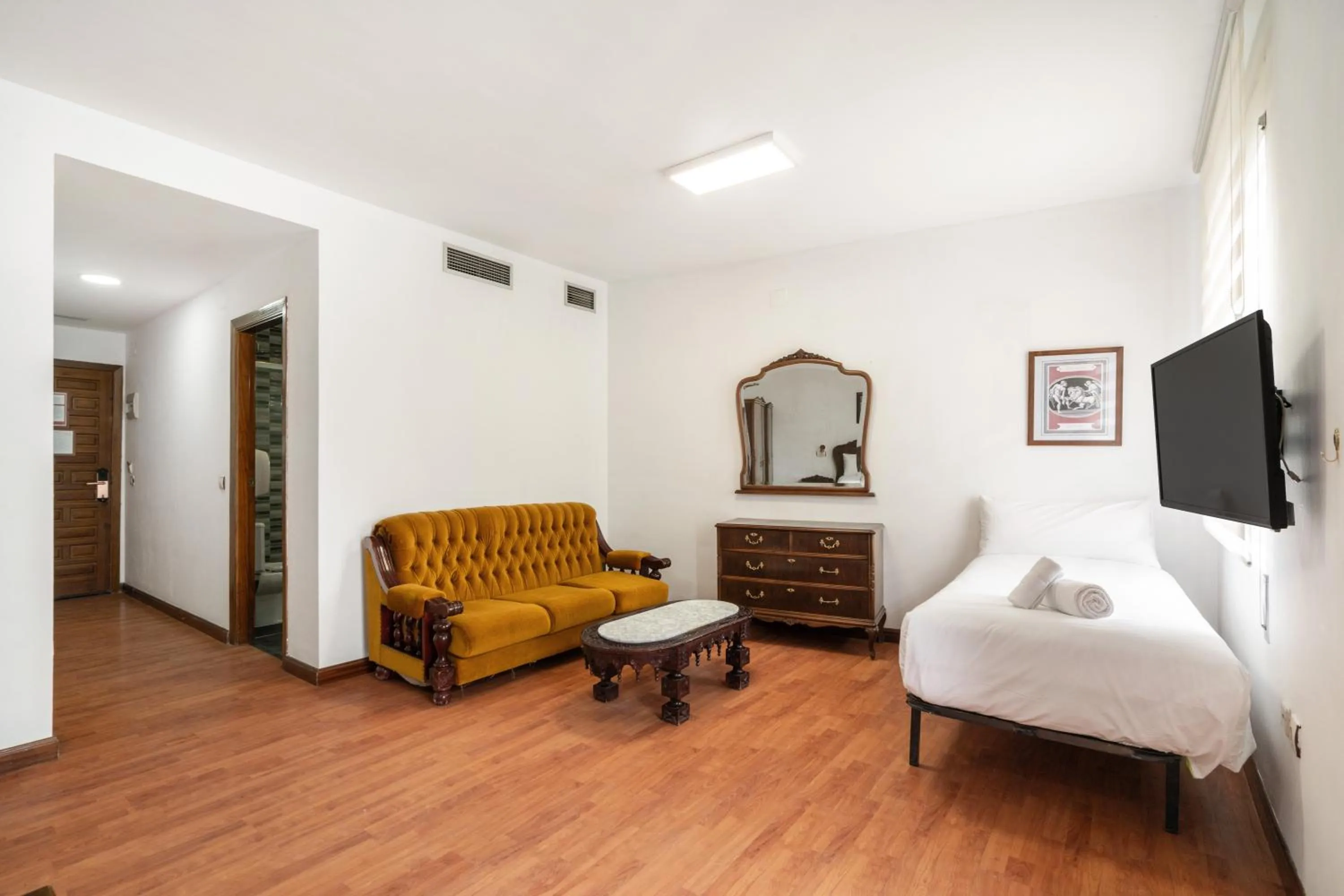 Bed in Hotel La Quinta de Santillán