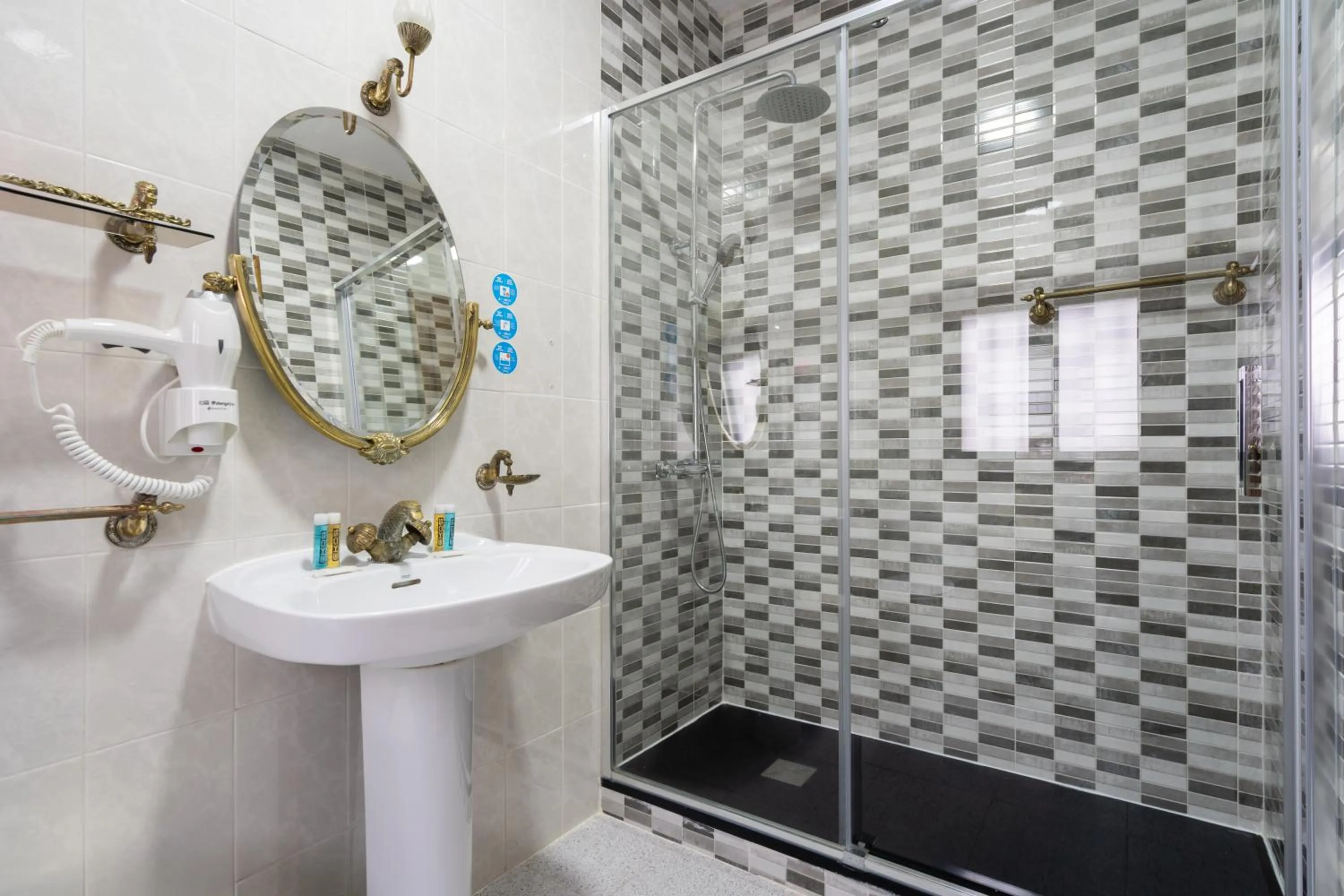 Hotel La Quinta de Santillán