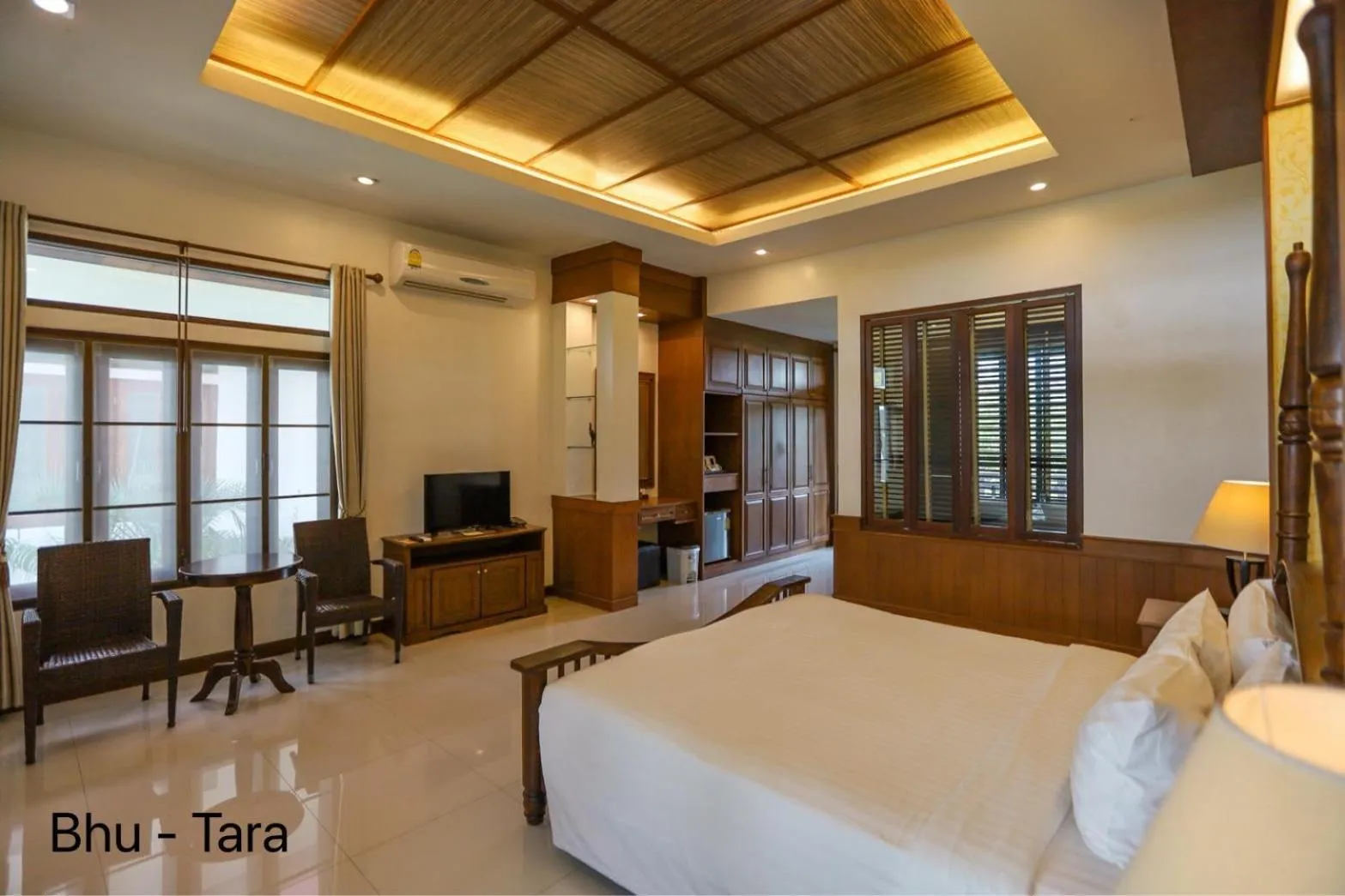 Lake view, Bed in Bhu Tarn Koh Chang Resort & Spa