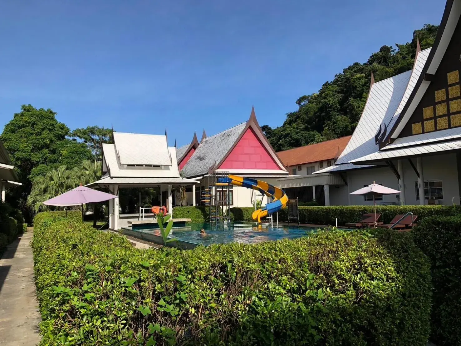 Swimming pool in Bhu Tarn Koh Chang Resort & Spa Swimming pool in Bhu Tarn Koh Chang Resort & Spa
